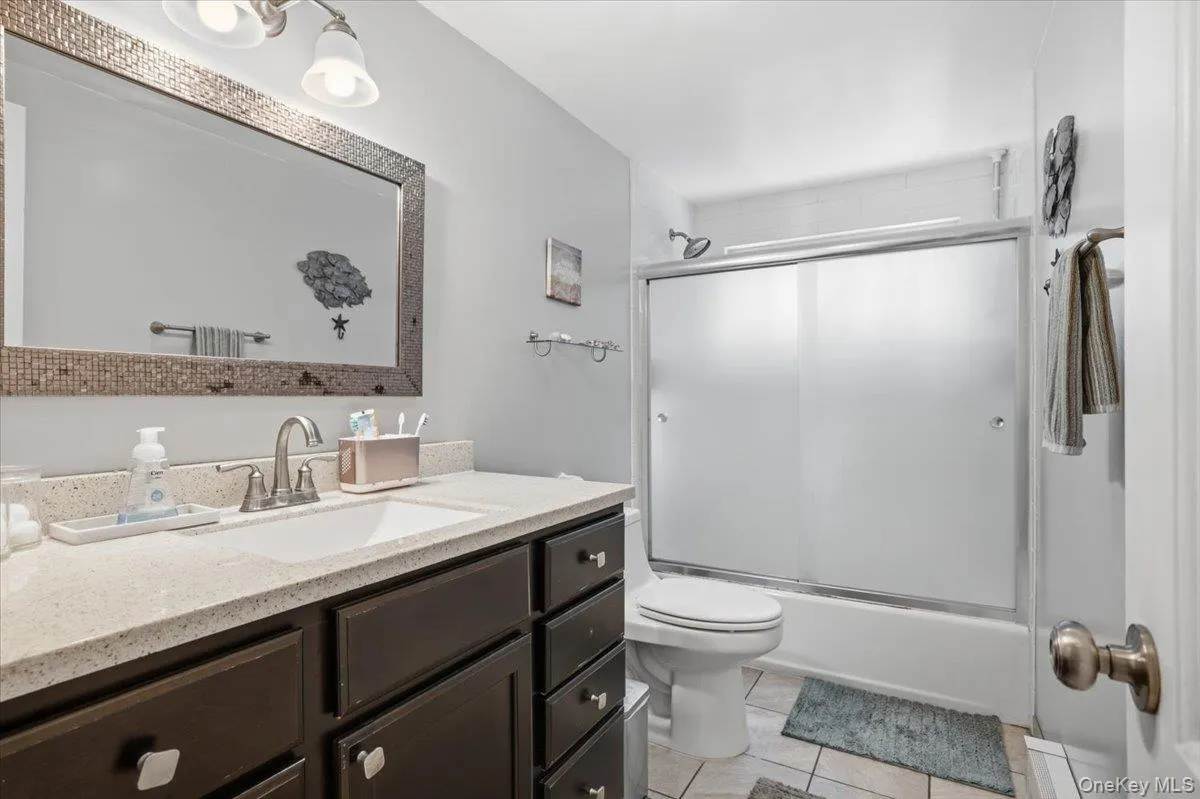 38 Appel Drive, Brookhaven, NY, 5 Bedrooms Bedrooms, 8 Rooms Rooms,2 BathroomsBathrooms,Residential,For Rent,Appel,0,1030193 38 Appel Drive, Brookhaven, NY, 5 Bedrooms Bedrooms, 8 Rooms Rooms,2 BathroomsBathrooms,Residential,For Rent,Appel,0,1030193