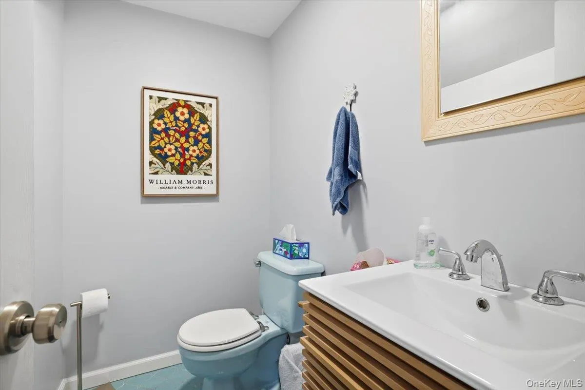 38 Appel Drive, Brookhaven, NY, 5 Bedrooms Bedrooms, 8 Rooms Rooms,2 BathroomsBathrooms,Residential,For Rent,Appel,0,1030193 38 Appel Drive, Brookhaven, NY, 5 Bedrooms Bedrooms, 8 Rooms Rooms,2 BathroomsBathrooms,Residential,For Rent,Appel,0,1030193