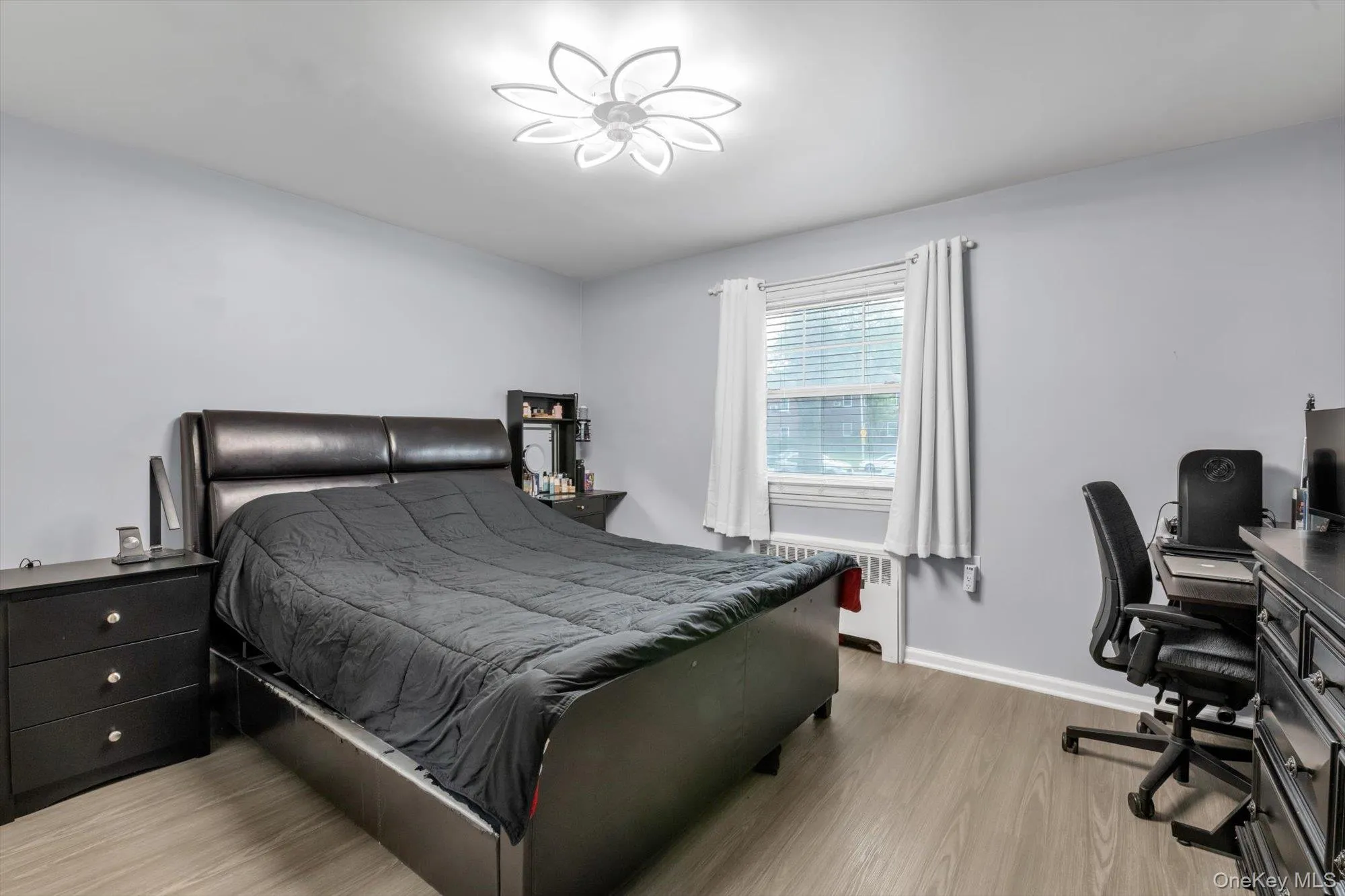 61-21 255th Street, New York, NY, 2 Bedrooms Bedrooms, 5 Rooms Rooms,1 BathroomBathrooms,Residential,For Rent,255th Street,0,1030194 61-21 255th Street, New York, NY, 2 Bedrooms Bedrooms, 5 Rooms Rooms,1 BathroomBathrooms,Residential,For Rent,255th Street,0,1030194