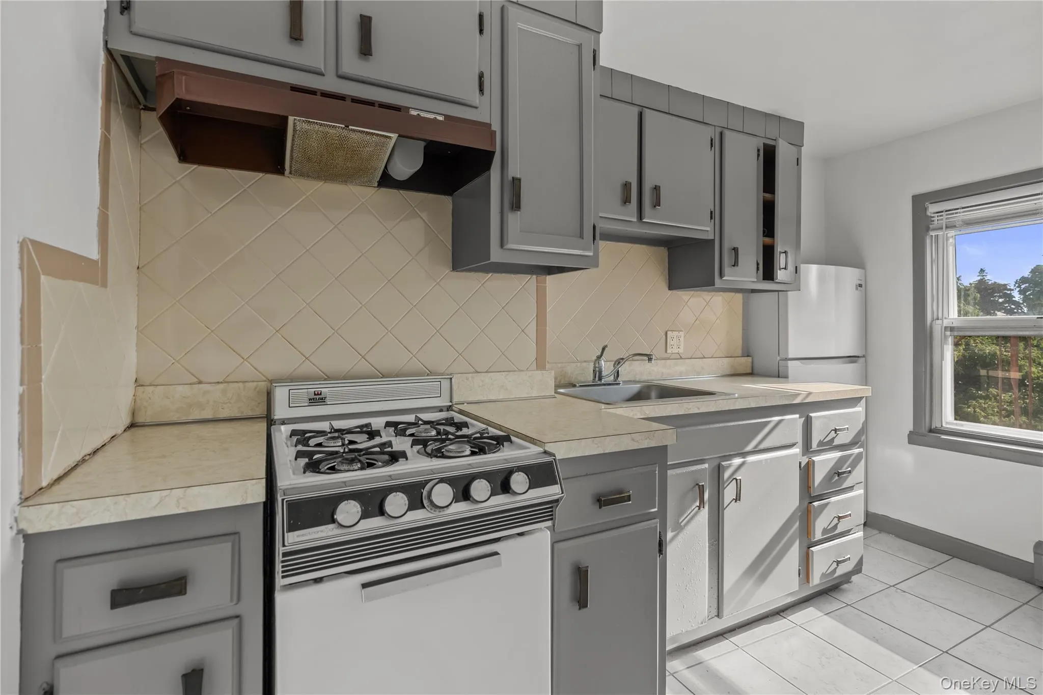 Eat in Kitchen Eat in Kitchen