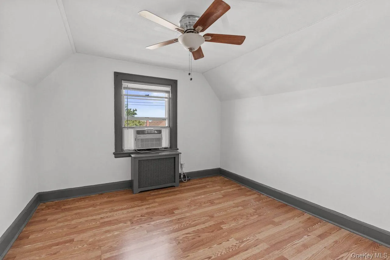 50 Highland Avenue, New Rochelle, NY, 1 Bedroom Bedrooms, 4 Rooms Rooms,1 BathroomBathrooms,Residential Lease,For Rent,Highland,0,1030196 50 Highland Avenue, New Rochelle, NY, 1 Bedroom Bedrooms, 4 Rooms Rooms,1 BathroomBathrooms,Residential Lease,For Rent,Highland,0,1030196