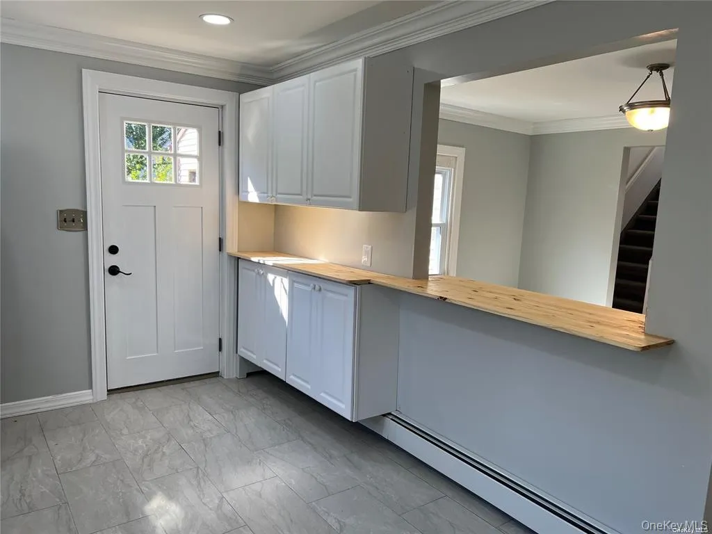 81 Heilman Avenue, Brookhaven, NY, 3 Bedrooms Bedrooms, 6 Rooms Rooms,2 BathroomsBathrooms,Residential Lease,For Rent,Heilman,0,1030197 81 Heilman Avenue, Brookhaven, NY, 3 Bedrooms Bedrooms, 6 Rooms Rooms,2 BathroomsBathrooms,Residential Lease,For Rent,Heilman,0,1030197