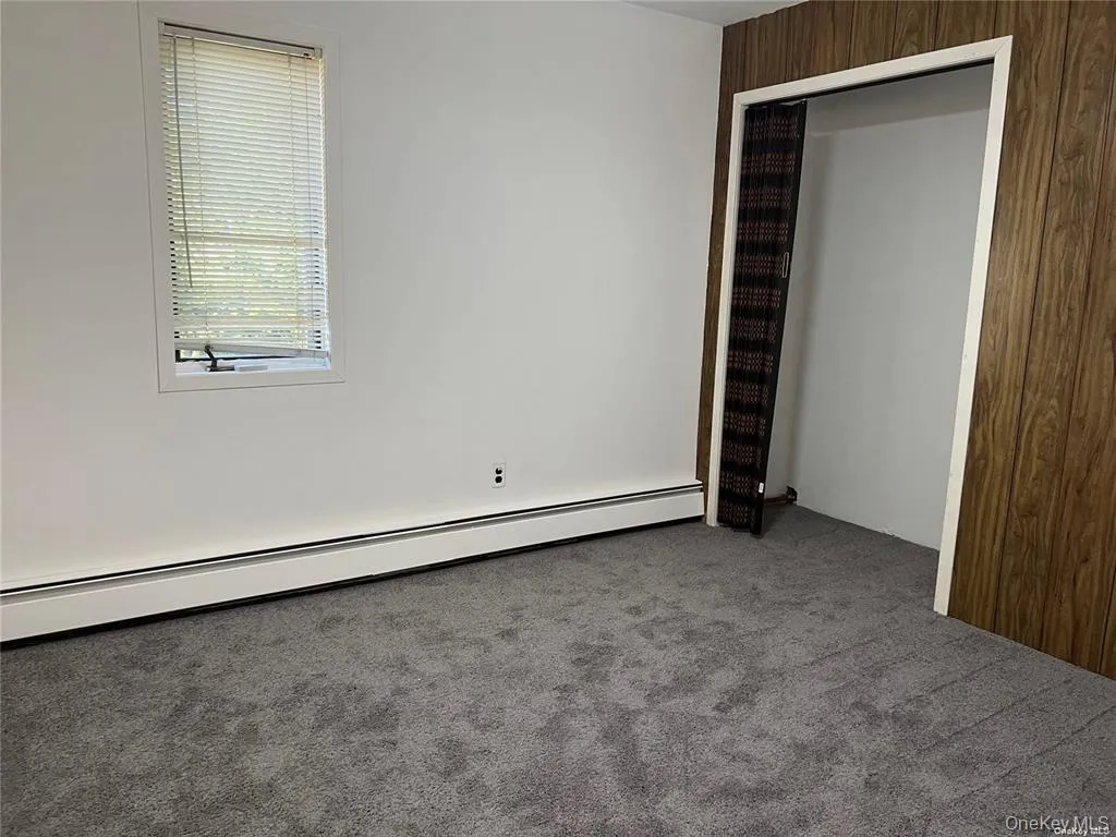81 Heilman Avenue, Brookhaven, NY, 3 Bedrooms Bedrooms, 6 Rooms Rooms,2 BathroomsBathrooms,Residential Lease,For Rent,Heilman,0,1030197 81 Heilman Avenue, Brookhaven, NY, 3 Bedrooms Bedrooms, 6 Rooms Rooms,2 BathroomsBathrooms,Residential Lease,For Rent,Heilman,0,1030197