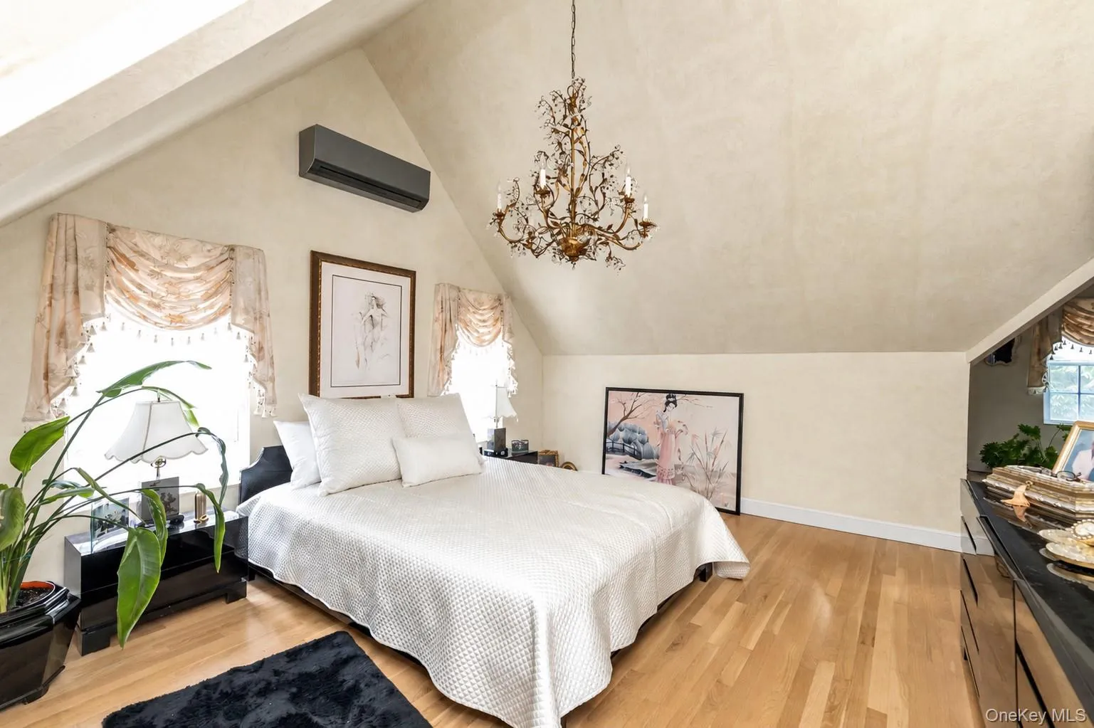 41-35 219th Street, New York, NY, 4 Bedrooms Bedrooms, 7 Rooms Rooms,2 BathroomsBathrooms,Residential,For Rent,219th,0,1030199 41-35 219th Street, New York, NY, 4 Bedrooms Bedrooms, 7 Rooms Rooms,2 BathroomsBathrooms,Residential,For Rent,219th,0,1030199