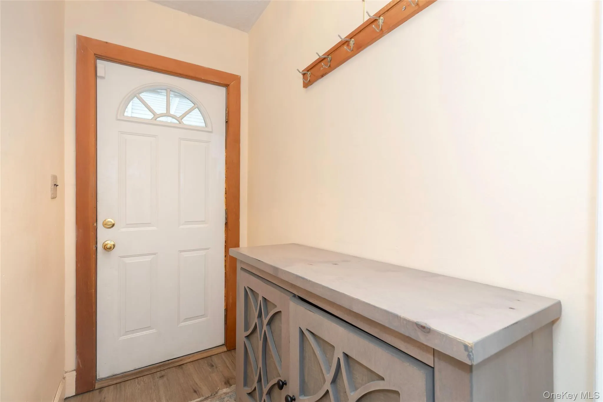 2036 Hobart Avenue, New York, NY, 2 Bedrooms Bedrooms, 5 Rooms Rooms,1 BathroomBathrooms,Residential,For Rent,Hobart,0,1030200 2036 Hobart Avenue, New York, NY, 2 Bedrooms Bedrooms, 5 Rooms Rooms,1 BathroomBathrooms,Residential,For Rent,Hobart,0,1030200
