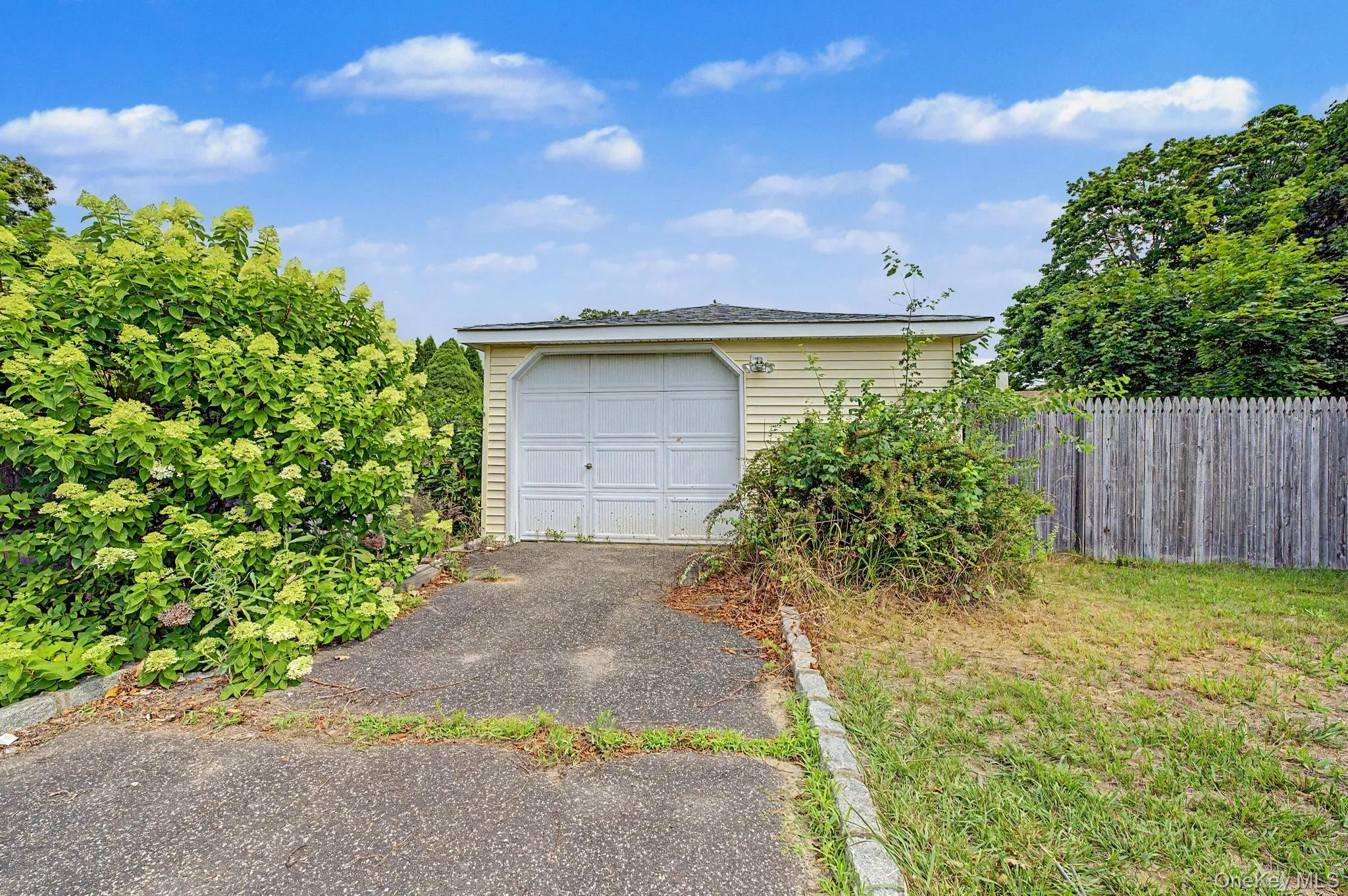 257 Elizabeth Avenue, Islip, NY, 3 Bedrooms Bedrooms, 5 Rooms Rooms,1 BathroomBathrooms,Residential,For Rent,Elizabeth,0,1030202 257 Elizabeth Avenue, Islip, NY, 3 Bedrooms Bedrooms, 5 Rooms Rooms,1 BathroomBathrooms,Residential,For Rent,Elizabeth,0,1030202