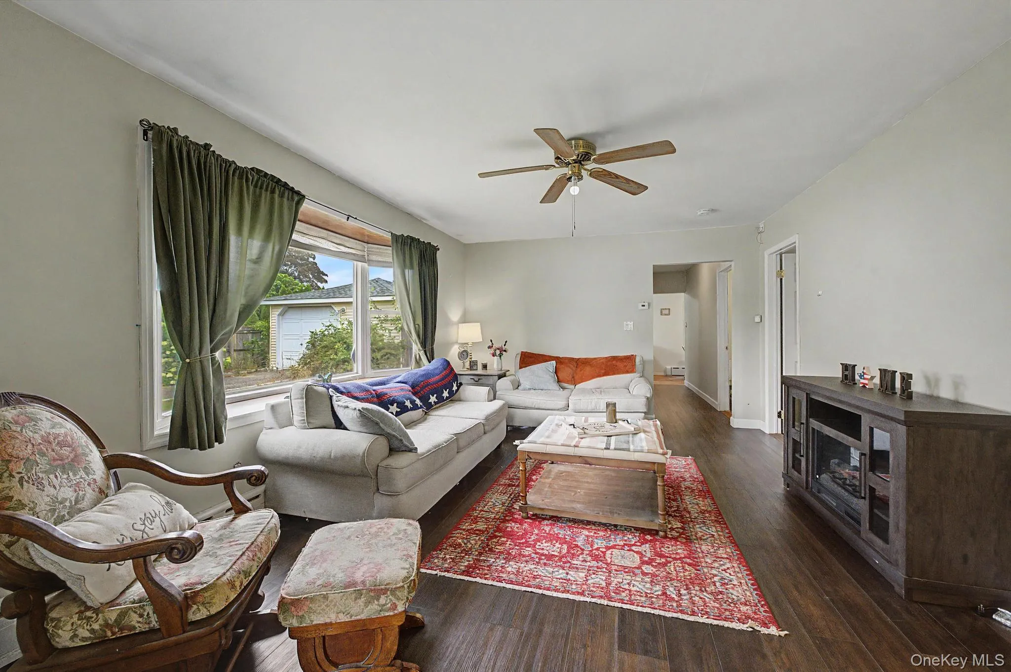 257 Elizabeth Avenue, Islip, NY, 3 Bedrooms Bedrooms, 5 Rooms Rooms,1 BathroomBathrooms,Residential,For Rent,Elizabeth,0,1030202 257 Elizabeth Avenue, Islip, NY, 3 Bedrooms Bedrooms, 5 Rooms Rooms,1 BathroomBathrooms,Residential,For Rent,Elizabeth,0,1030202