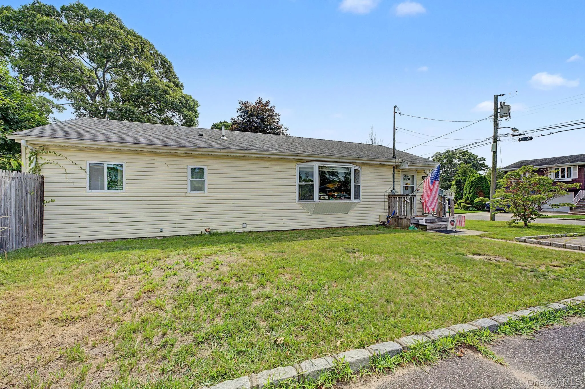 257 Elizabeth Avenue, Islip, NY, 3 Bedrooms Bedrooms, 5 Rooms Rooms,1 BathroomBathrooms,Residential,For Rent,Elizabeth,0,1030202 257 Elizabeth Avenue, Islip, NY, 3 Bedrooms Bedrooms, 5 Rooms Rooms,1 BathroomBathrooms,Residential,For Rent,Elizabeth,0,1030202