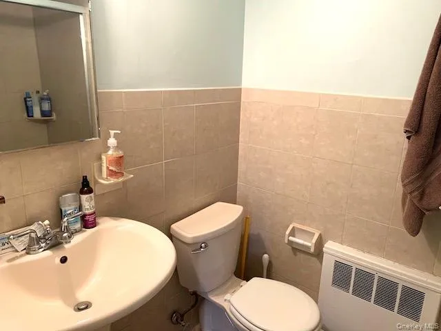 101 Harding Avenue, Long Beach, NY, 2 Bedrooms Bedrooms, 5 Rooms Rooms,2 BathroomsBathrooms,Residential Lease,For Rent,Harding,0,1030205 101 Harding Avenue, Long Beach, NY, 2 Bedrooms Bedrooms, 5 Rooms Rooms,2 BathroomsBathrooms,Residential Lease,For Rent,Harding,0,1030205
