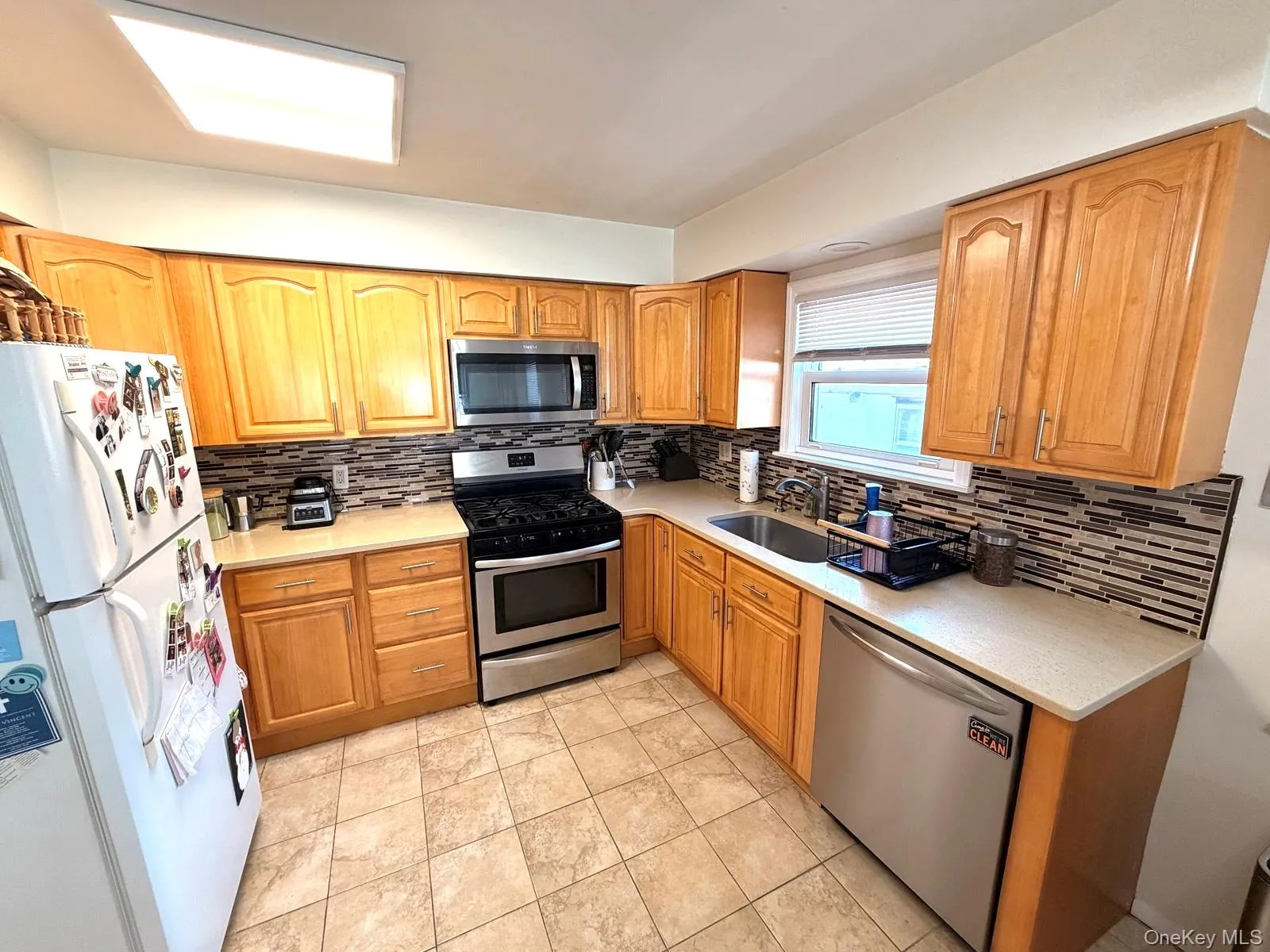 101 Harding Avenue, Long Beach, NY, 2 Bedrooms Bedrooms, 5 Rooms Rooms,2 BathroomsBathrooms,Residential Lease,For Rent,Harding,0,1030205 101 Harding Avenue, Long Beach, NY, 2 Bedrooms Bedrooms, 5 Rooms Rooms,2 BathroomsBathrooms,Residential Lease,For Rent,Harding,0,1030205