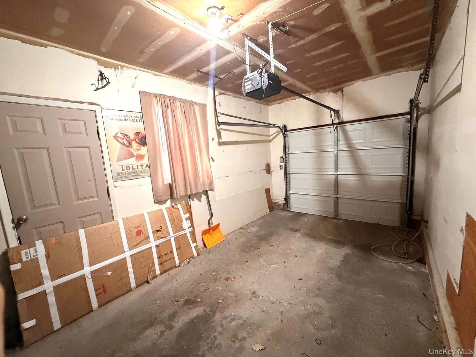 101 Harding Avenue, Long Beach, NY, 2 Bedrooms Bedrooms, 5 Rooms Rooms,2 BathroomsBathrooms,Residential Lease,For Rent,Harding,0,1030205 101 Harding Avenue, Long Beach, NY, 2 Bedrooms Bedrooms, 5 Rooms Rooms,2 BathroomsBathrooms,Residential Lease,For Rent,Harding,0,1030205