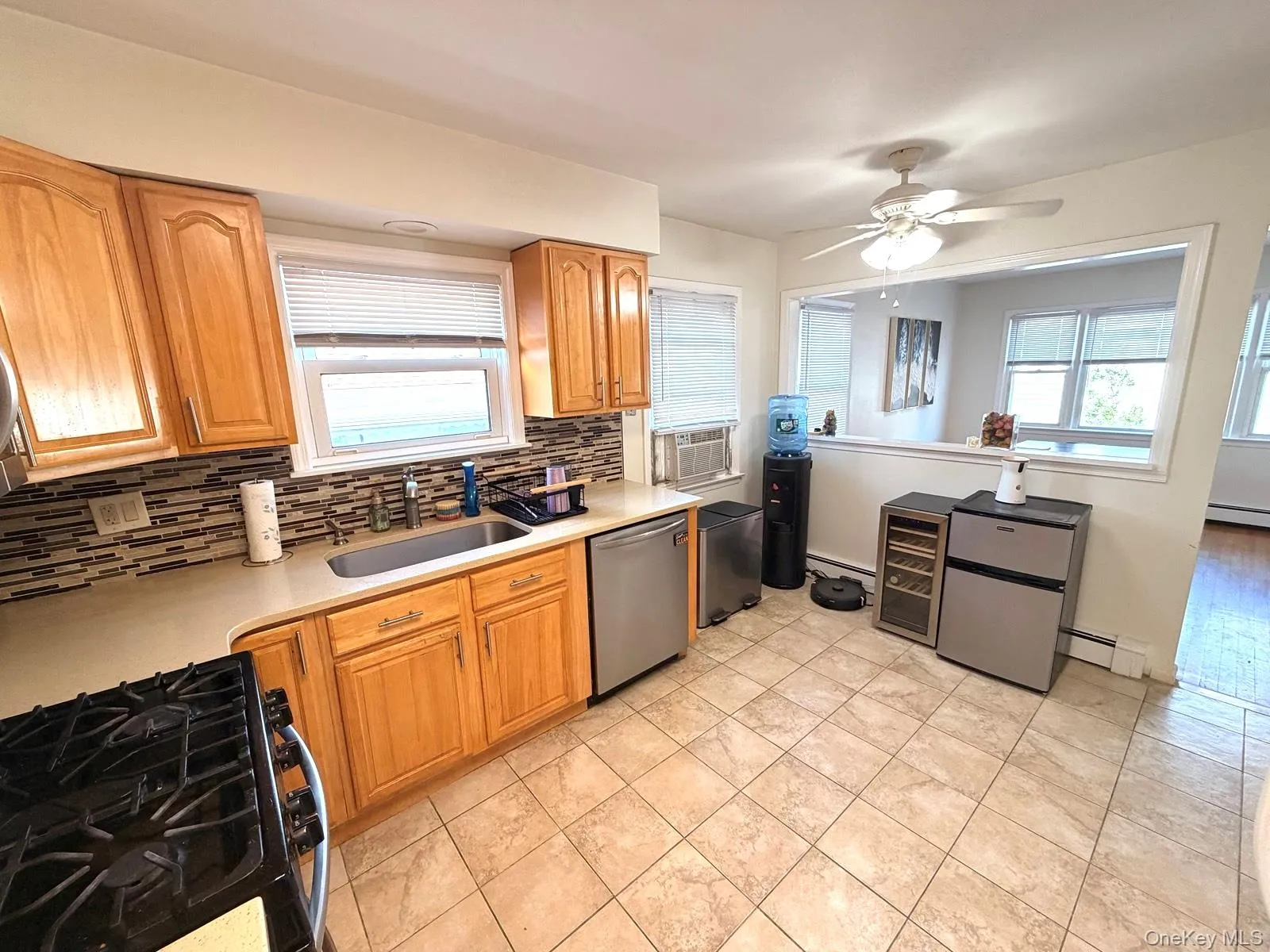 101 Harding Avenue, Long Beach, NY, 2 Bedrooms Bedrooms, 5 Rooms Rooms,2 BathroomsBathrooms,Residential Lease,For Rent,Harding,0,1030205 101 Harding Avenue, Long Beach, NY, 2 Bedrooms Bedrooms, 5 Rooms Rooms,2 BathroomsBathrooms,Residential Lease,For Rent,Harding,0,1030205