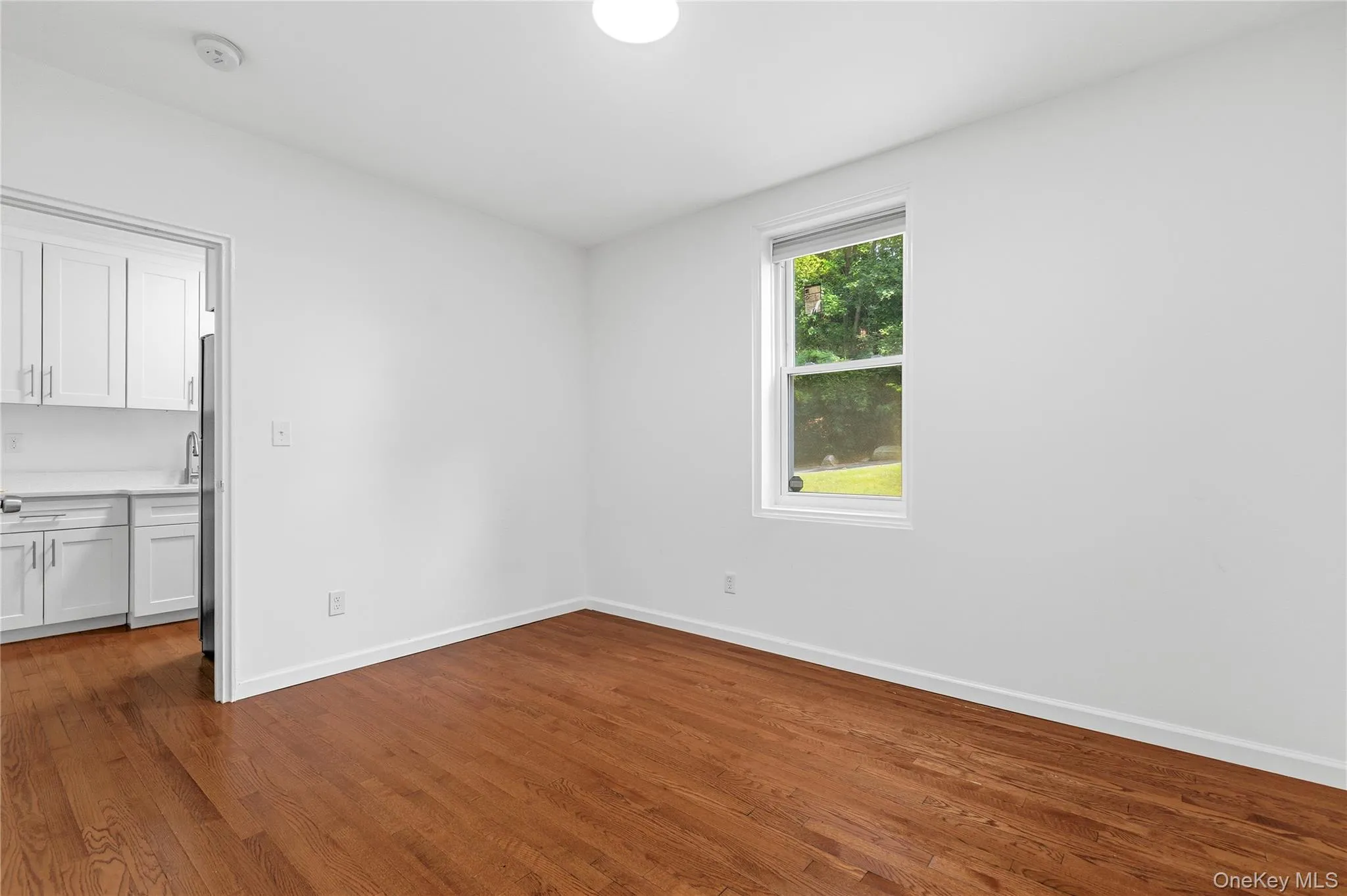 1133 Midland Avenue, Yonkers, NY, 2 Bedrooms Bedrooms, 5 Rooms Rooms,2 BathroomsBathrooms,Residential,For Rent,Midland,0,1030207 1133 Midland Avenue, Yonkers, NY, 2 Bedrooms Bedrooms, 5 Rooms Rooms,2 BathroomsBathrooms,Residential,For Rent,Midland,0,1030207