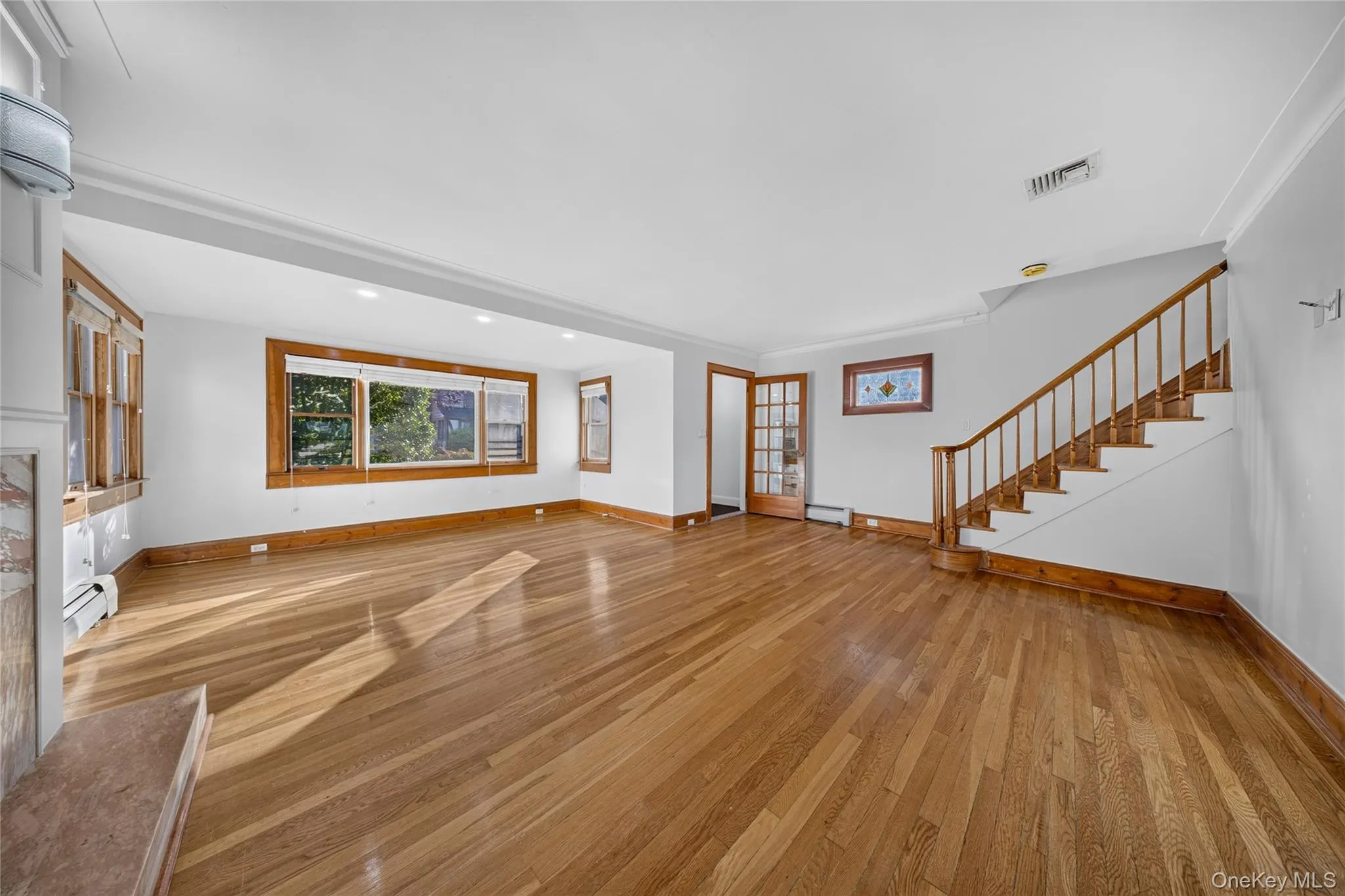 46-19 Iris Lane, North Hempstead, NY, 4 Bedrooms Bedrooms, 8 Rooms Rooms,2 BathroomsBathrooms,Residential,For Rent,Iris,0,1030208 46-19 Iris Lane, North Hempstead, NY, 4 Bedrooms Bedrooms, 8 Rooms Rooms,2 BathroomsBathrooms,Residential,For Rent,Iris,0,1030208