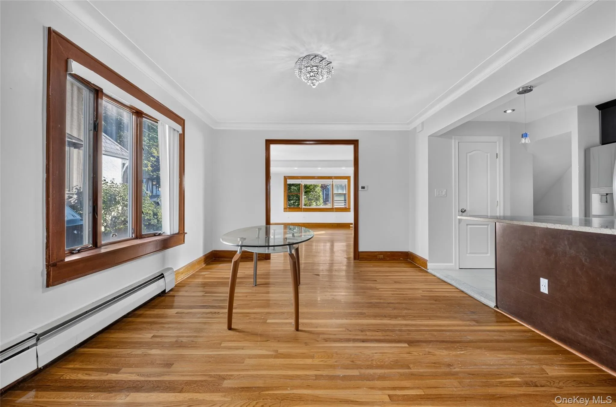 46-19 Iris Lane, North Hempstead, NY, 4 Bedrooms Bedrooms, 8 Rooms Rooms,2 BathroomsBathrooms,Residential,For Rent,Iris,0,1030208 46-19 Iris Lane, North Hempstead, NY, 4 Bedrooms Bedrooms, 8 Rooms Rooms,2 BathroomsBathrooms,Residential,For Rent,Iris,0,1030208