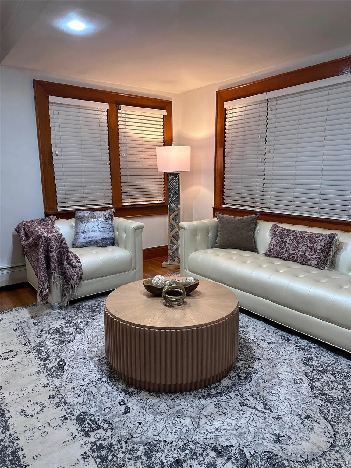 46-19 Iris Lane, North Hempstead, NY, 4 Bedrooms Bedrooms, 8 Rooms Rooms,2 BathroomsBathrooms,Residential,For Rent,Iris,0,1030208 46-19 Iris Lane, North Hempstead, NY, 4 Bedrooms Bedrooms, 8 Rooms Rooms,2 BathroomsBathrooms,Residential,For Rent,Iris,0,1030208