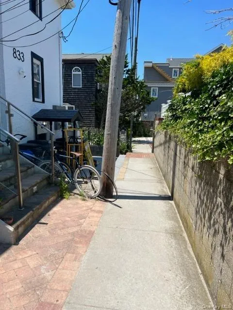833 oceanfront, Long Beach, NY, 1 Bedroom Bedrooms, 4 Rooms Rooms,1 BathroomBathrooms,Residential Lease,For Rent,oceanfront,0,1030210 833 oceanfront, Long Beach, NY, 1 Bedroom Bedrooms, 4 Rooms Rooms,1 BathroomBathrooms,Residential Lease,For Rent,oceanfront,0,1030210