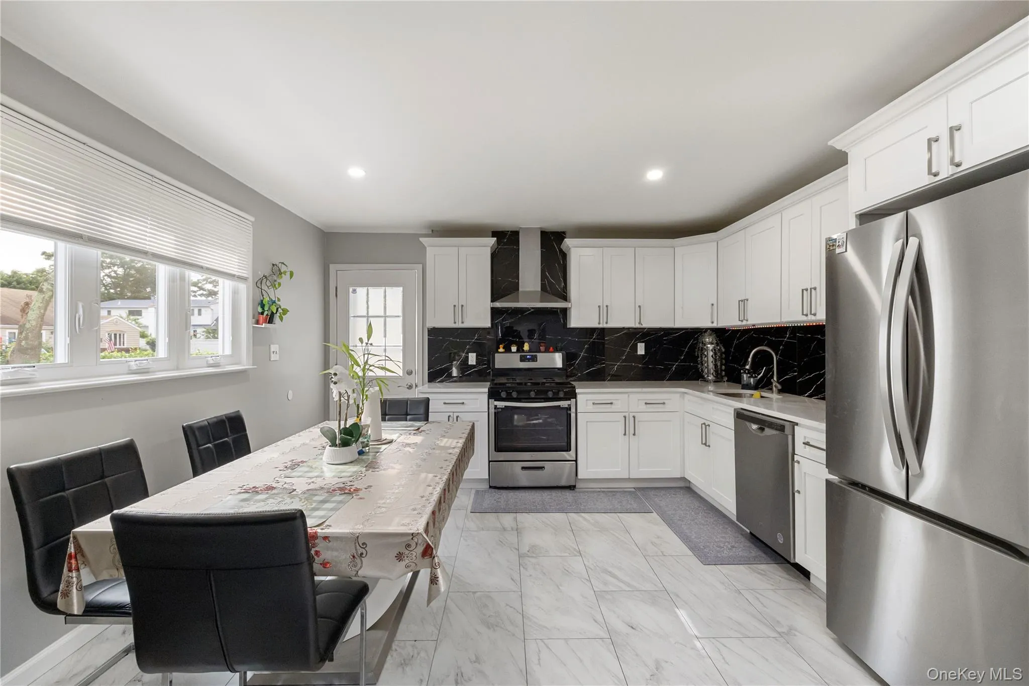 92 21st Street, Babylon, NY, 4 Bedrooms Bedrooms, 5 Rooms Rooms,1 BathroomBathrooms,Residential,For Rent,21st,0,1030214 92 21st Street, Babylon, NY, 4 Bedrooms Bedrooms, 5 Rooms Rooms,1 BathroomBathrooms,Residential,For Rent,21st,0,1030214