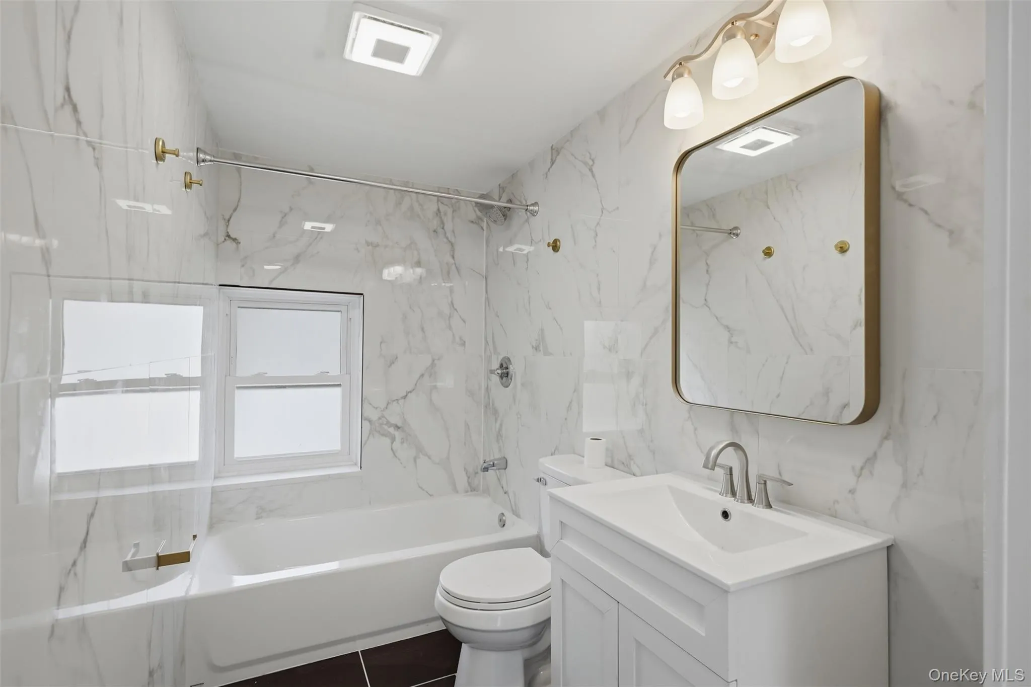 142 Railroad Avenue, Kingston (town), NY, 2 Bedrooms Bedrooms, 6 Rooms Rooms,1 BathroomBathrooms,Residential,For Rent,Railroad,0,1030218 142 Railroad Avenue, Kingston (town), NY, 2 Bedrooms Bedrooms, 6 Rooms Rooms,1 BathroomBathrooms,Residential,For Rent,Railroad,0,1030218