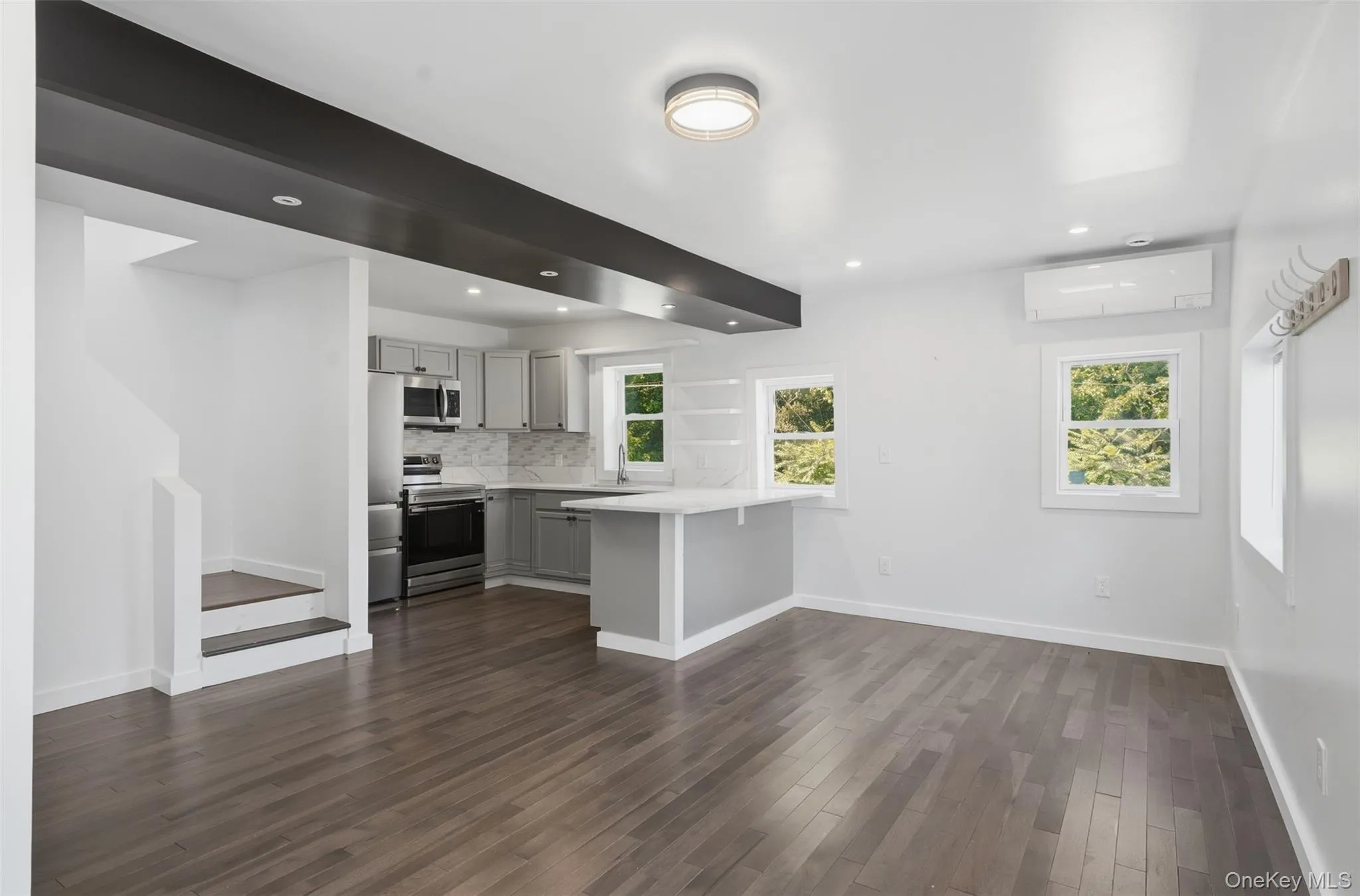 142 Railroad Avenue, Kingston (town), NY, 2 Bedrooms Bedrooms, 6 Rooms Rooms,1 BathroomBathrooms,Residential,For Rent,Railroad,0,1030218 142 Railroad Avenue, Kingston (town), NY, 2 Bedrooms Bedrooms, 6 Rooms Rooms,1 BathroomBathrooms,Residential,For Rent,Railroad,0,1030218