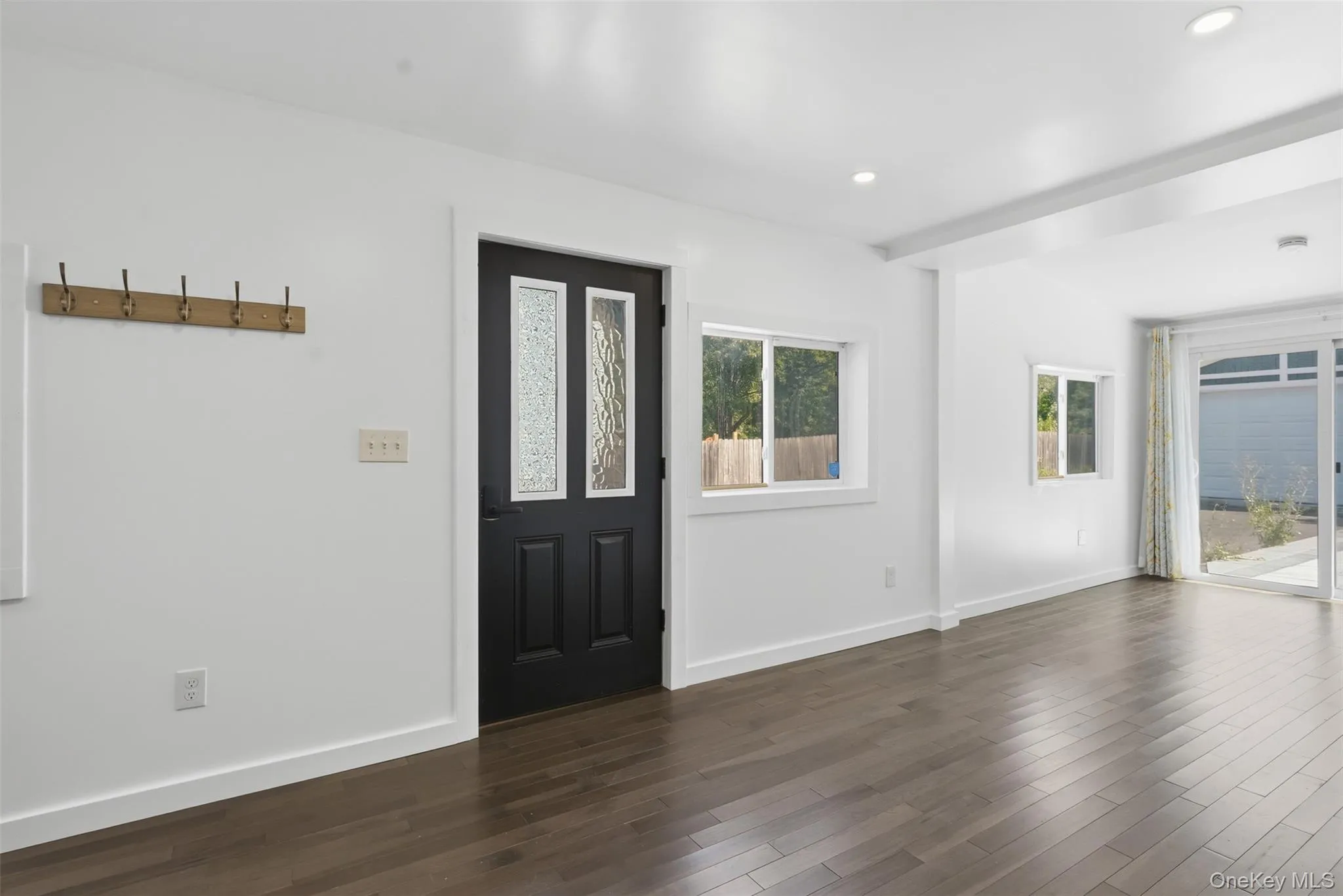 142 Railroad Avenue, Kingston (town), NY, 2 Bedrooms Bedrooms, 6 Rooms Rooms,1 BathroomBathrooms,Residential,For Rent,Railroad,0,1030218 142 Railroad Avenue, Kingston (town), NY, 2 Bedrooms Bedrooms, 6 Rooms Rooms,1 BathroomBathrooms,Residential,For Rent,Railroad,0,1030218