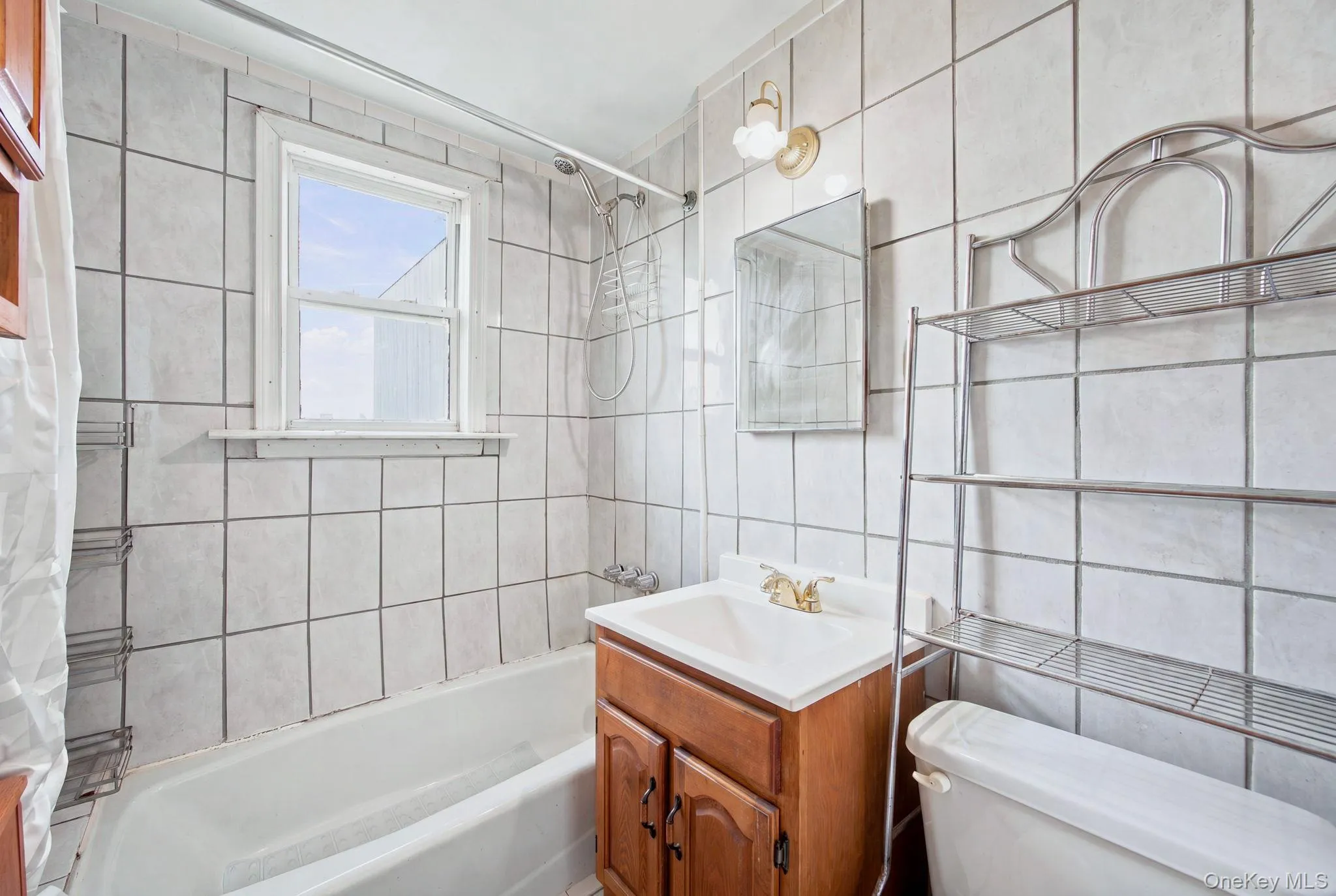 2005 26th Street, New York, NY, 2 Bedrooms Bedrooms, 6 Rooms Rooms,1 BathroomBathrooms,Residential,For Rent,26th,0,1030220 2005 26th Street, New York, NY, 2 Bedrooms Bedrooms, 6 Rooms Rooms,1 BathroomBathrooms,Residential,For Rent,26th,0,1030220