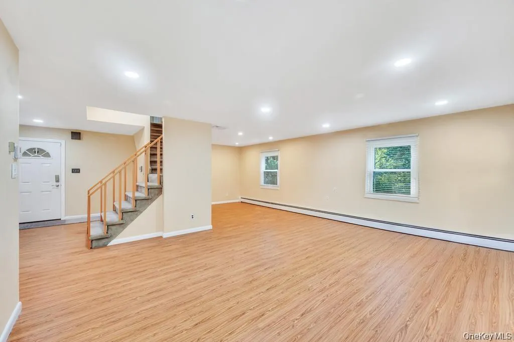 38 Barker Drive, Brookhaven, NY, 6 Bedrooms Bedrooms, 10 Rooms Rooms,3 BathroomsBathrooms,Residential Lease,For Rent,Barker,0,1030225 38 Barker Drive, Brookhaven, NY, 6 Bedrooms Bedrooms, 10 Rooms Rooms,3 BathroomsBathrooms,Residential Lease,For Rent,Barker,0,1030225