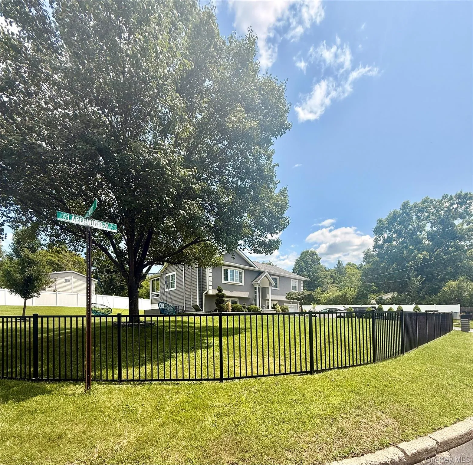 14 Larchwood Drive, Goshen, NY, 4 Bedrooms Bedrooms, 9 Rooms Rooms,1 BathroomBathrooms,Residential,For Rent,Larchwood,0,1030227 14 Larchwood Drive, Goshen, NY, 4 Bedrooms Bedrooms, 9 Rooms Rooms,1 BathroomBathrooms,Residential,For Rent,Larchwood,0,1030227