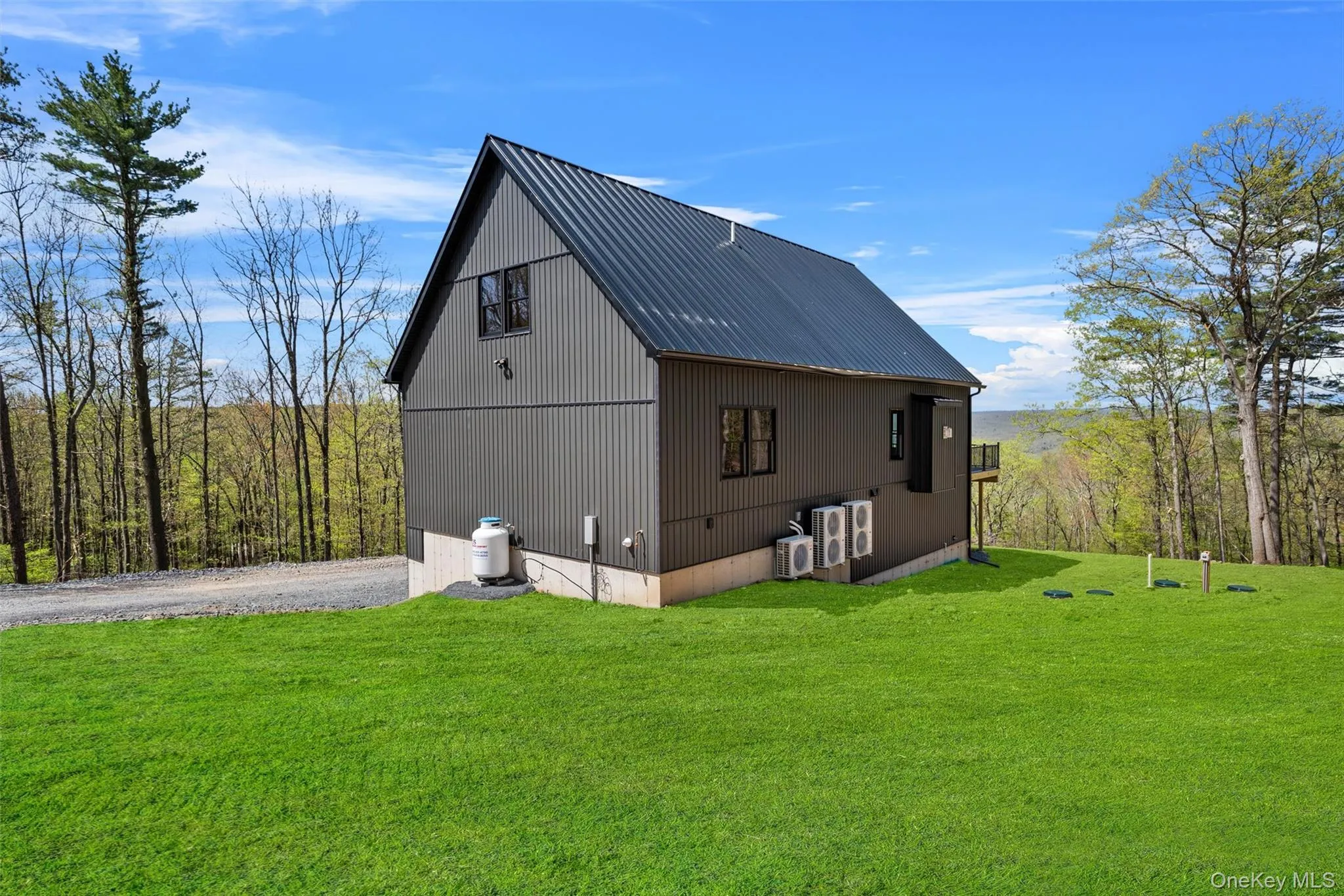 98 Fox Hill Road, Wallkill, NY, 4 Bedrooms Bedrooms, 8 Rooms Rooms,2 BathroomsBathrooms,Residential,For Rent,Fox Hill,0,1030231 98 Fox Hill Road, Wallkill, NY, 4 Bedrooms Bedrooms, 8 Rooms Rooms,2 BathroomsBathrooms,Residential,For Rent,Fox Hill,0,1030231