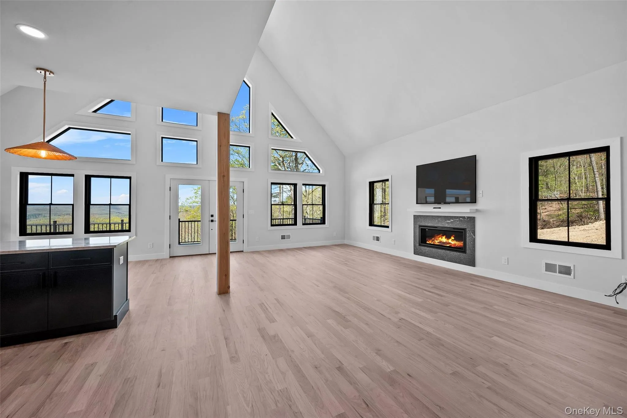 98 Fox Hill Road, Wallkill, NY, 4 Bedrooms Bedrooms, 8 Rooms Rooms,2 BathroomsBathrooms,Residential,For Rent,Fox Hill,0,1030231 98 Fox Hill Road, Wallkill, NY, 4 Bedrooms Bedrooms, 8 Rooms Rooms,2 BathroomsBathrooms,Residential,For Rent,Fox Hill,0,1030231