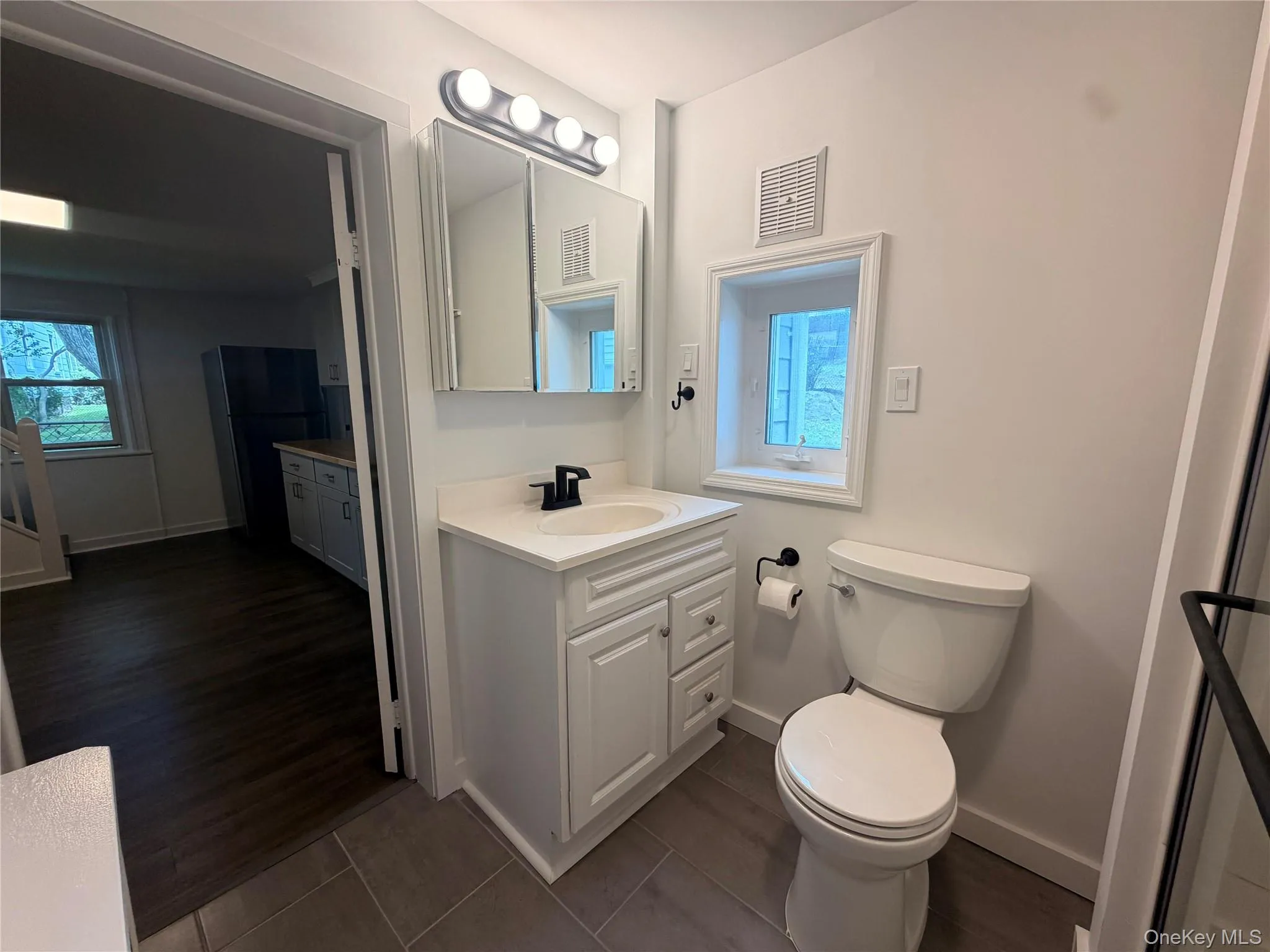 94 Center Street, Highlands, NY, 3 Bedrooms Bedrooms, 6 Rooms Rooms,1 BathroomBathrooms,Residential Lease,For Rent,Center,0,1030233 94 Center Street, Highlands, NY, 3 Bedrooms Bedrooms, 6 Rooms Rooms,1 BathroomBathrooms,Residential Lease,For Rent,Center,0,1030233