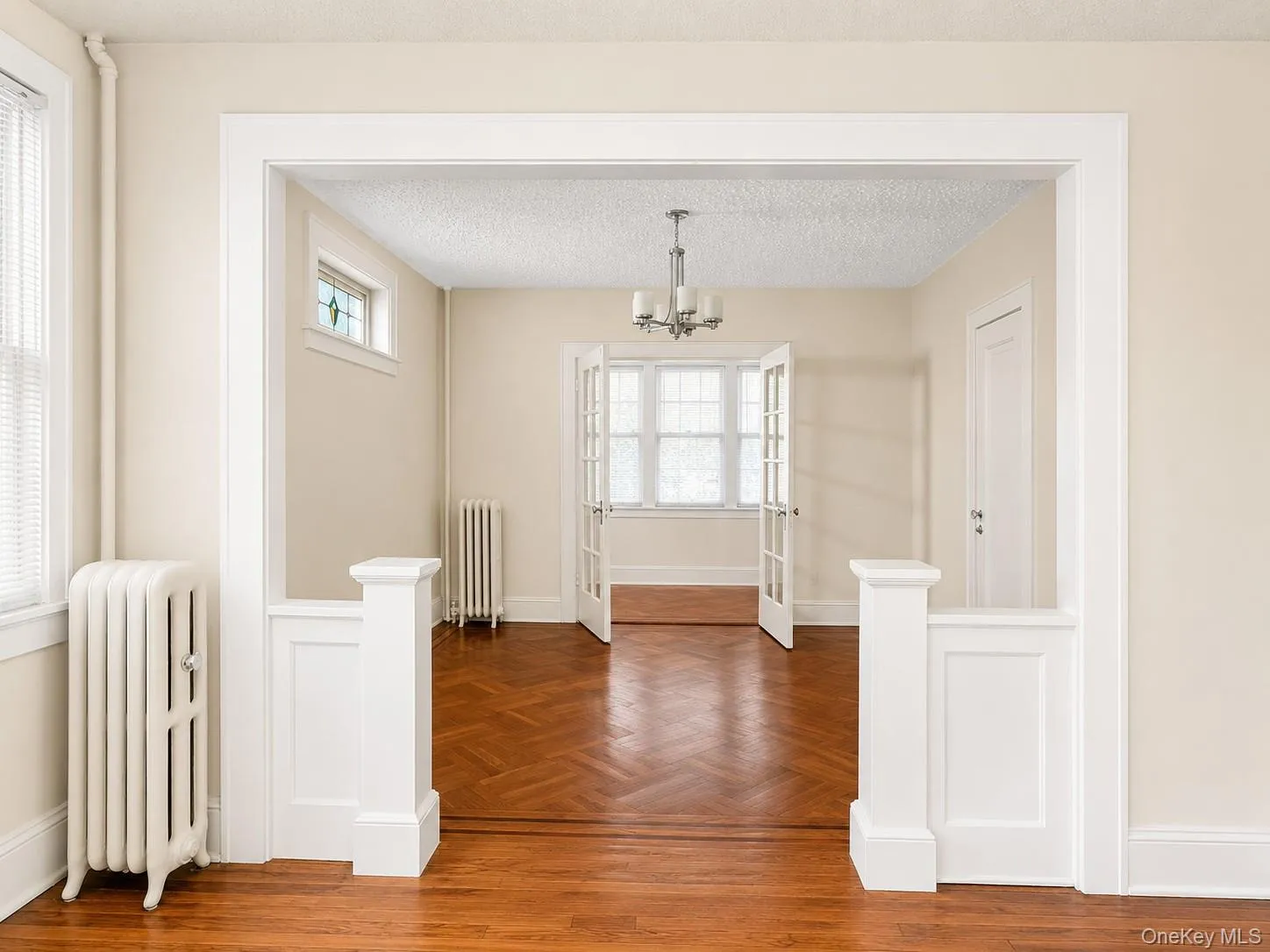 6442 Catalpa Avenue, New York, NY, 2 Bedrooms Bedrooms, 5 Rooms Rooms,1 BathroomBathrooms,Residential Lease,For Rent,Catalpa,0,1030244 6442 Catalpa Avenue, New York, NY, 2 Bedrooms Bedrooms, 5 Rooms Rooms,1 BathroomBathrooms,Residential Lease,For Rent,Catalpa,0,1030244