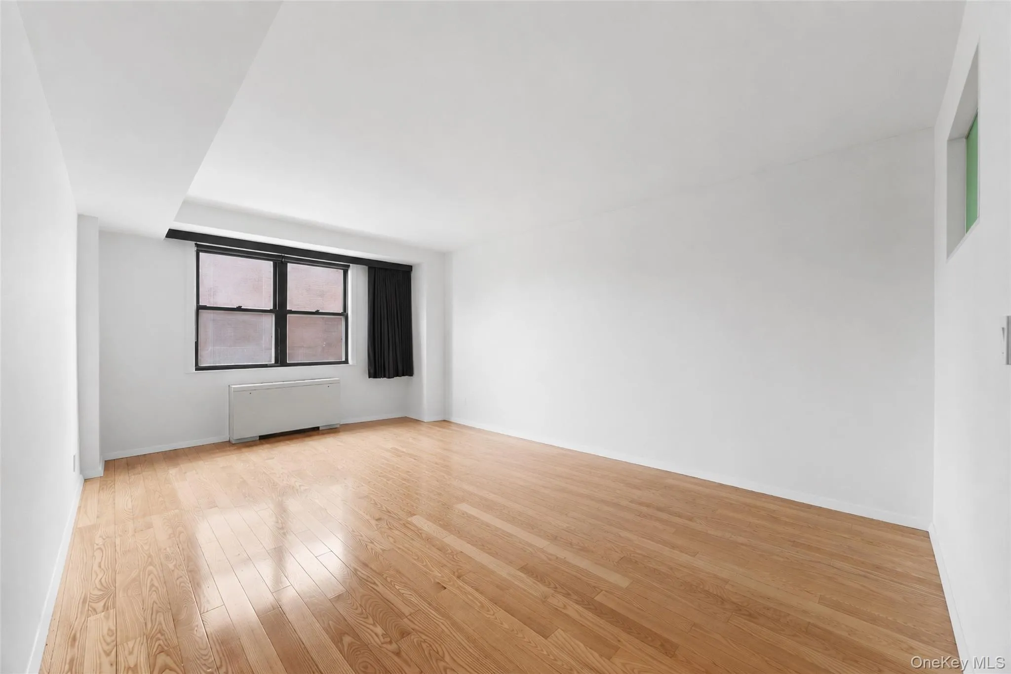 201 28th Street, New York, NY, 4 Bedrooms Bedrooms, 8 Rooms Rooms,3 BathroomsBathrooms,Residential,For Rent,28th,0,1030251 201 28th Street, New York, NY, 4 Bedrooms Bedrooms, 8 Rooms Rooms,3 BathroomsBathrooms,Residential,For Rent,28th,0,1030251
