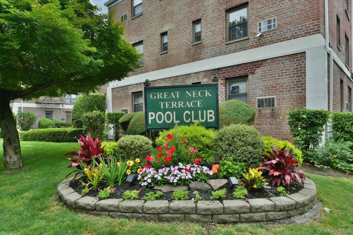 Pool Club Pool Club