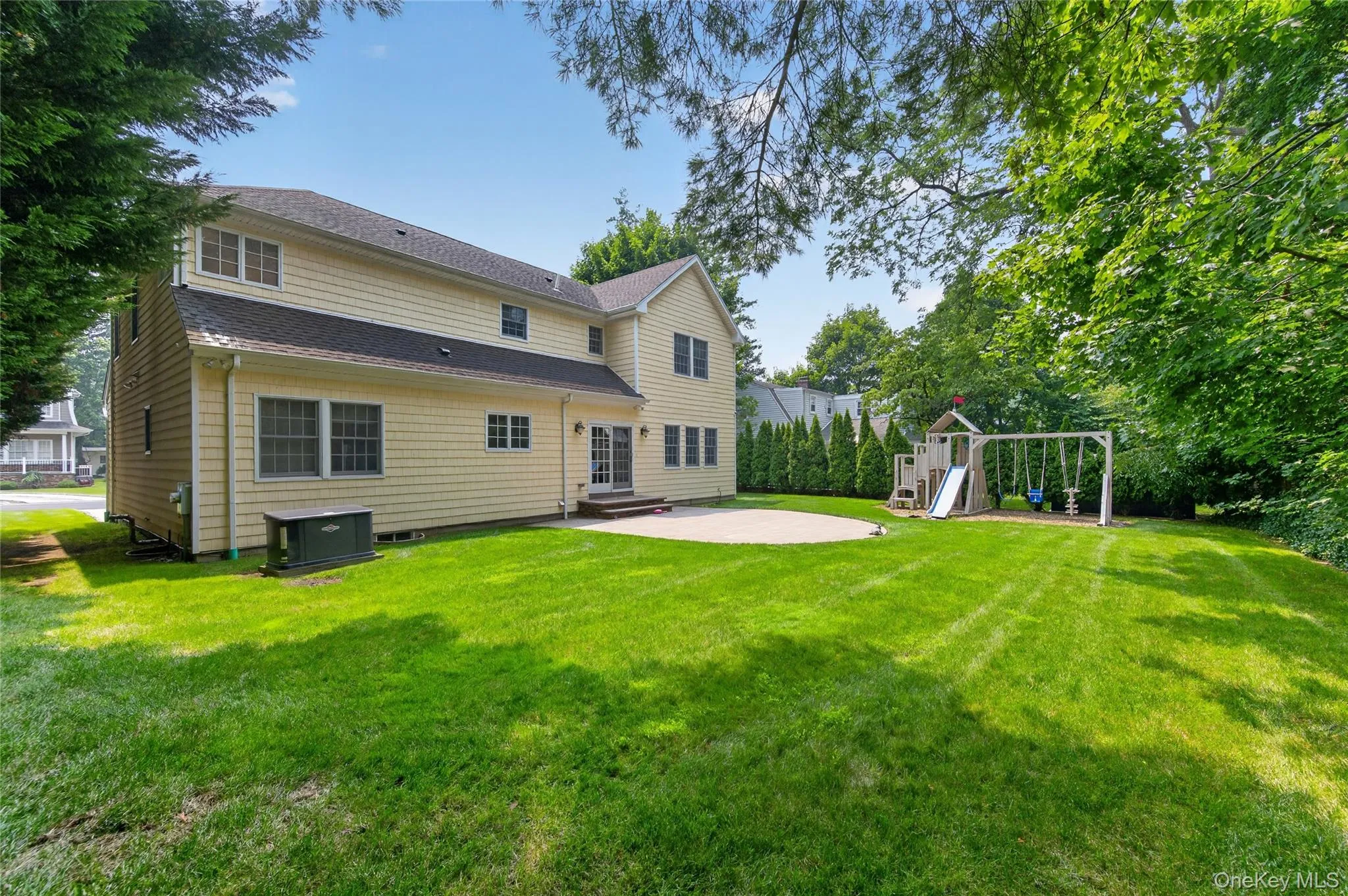 Spacious Backyard with Playground Spacious Backyard with Playground