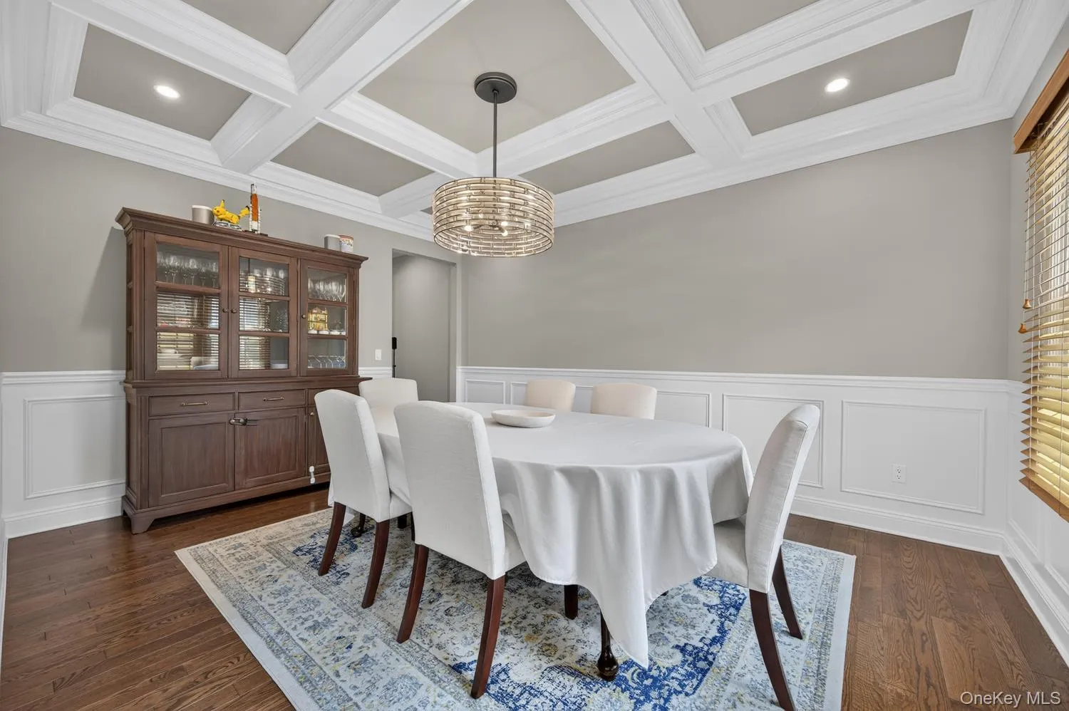 Spacious Dining Room off Foyer and Kitchen. Spacious Dining Room off Foyer and Kitchen.