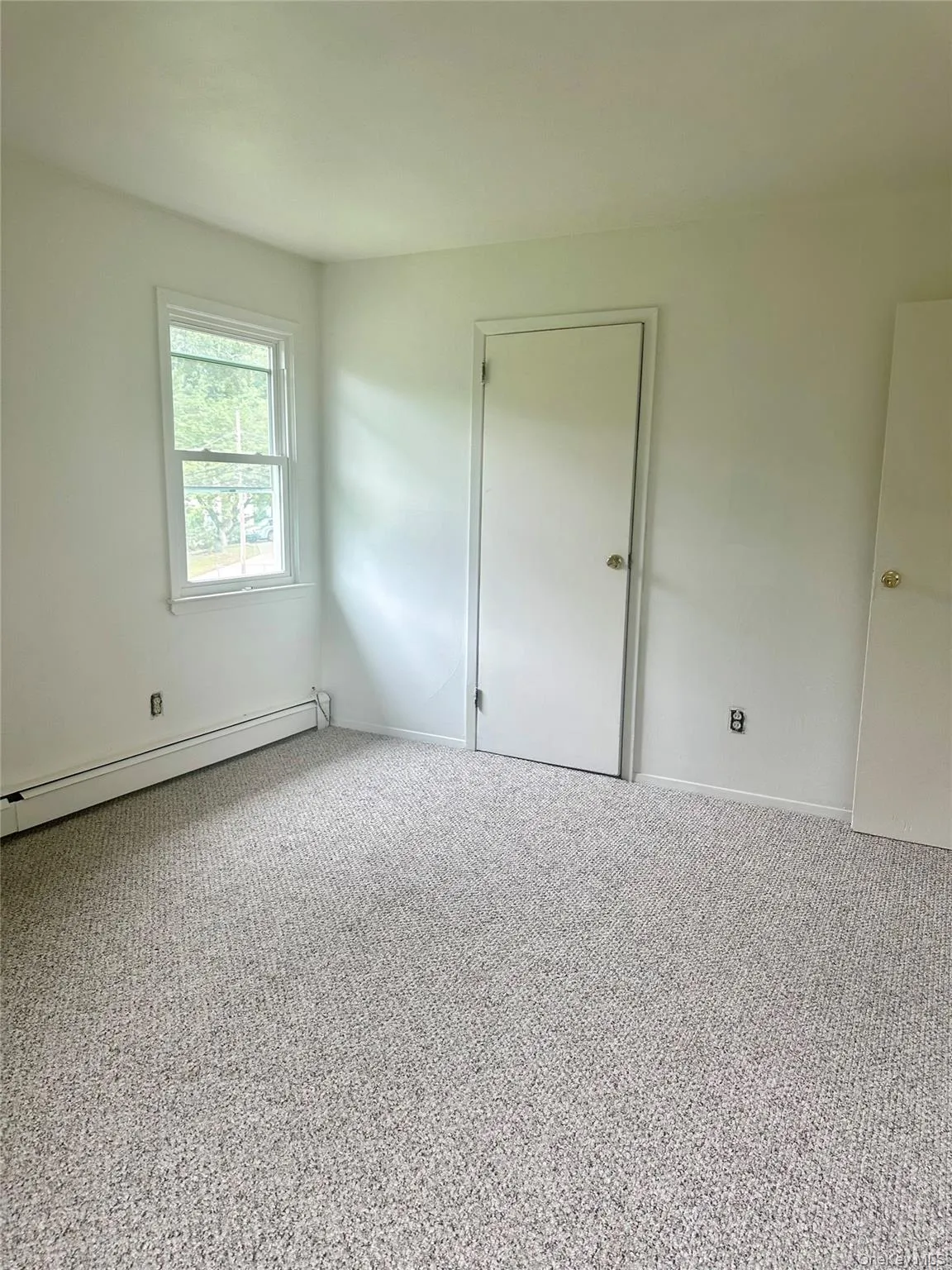 28 Warner Lane, Brookhaven, NY, 2 Bedrooms Bedrooms, 4 Rooms Rooms,1 BathroomBathrooms,Residential Lease,For Rent,Warner,0,1030254 28 Warner Lane, Brookhaven, NY, 2 Bedrooms Bedrooms, 4 Rooms Rooms,1 BathroomBathrooms,Residential Lease,For Rent,Warner,0,1030254