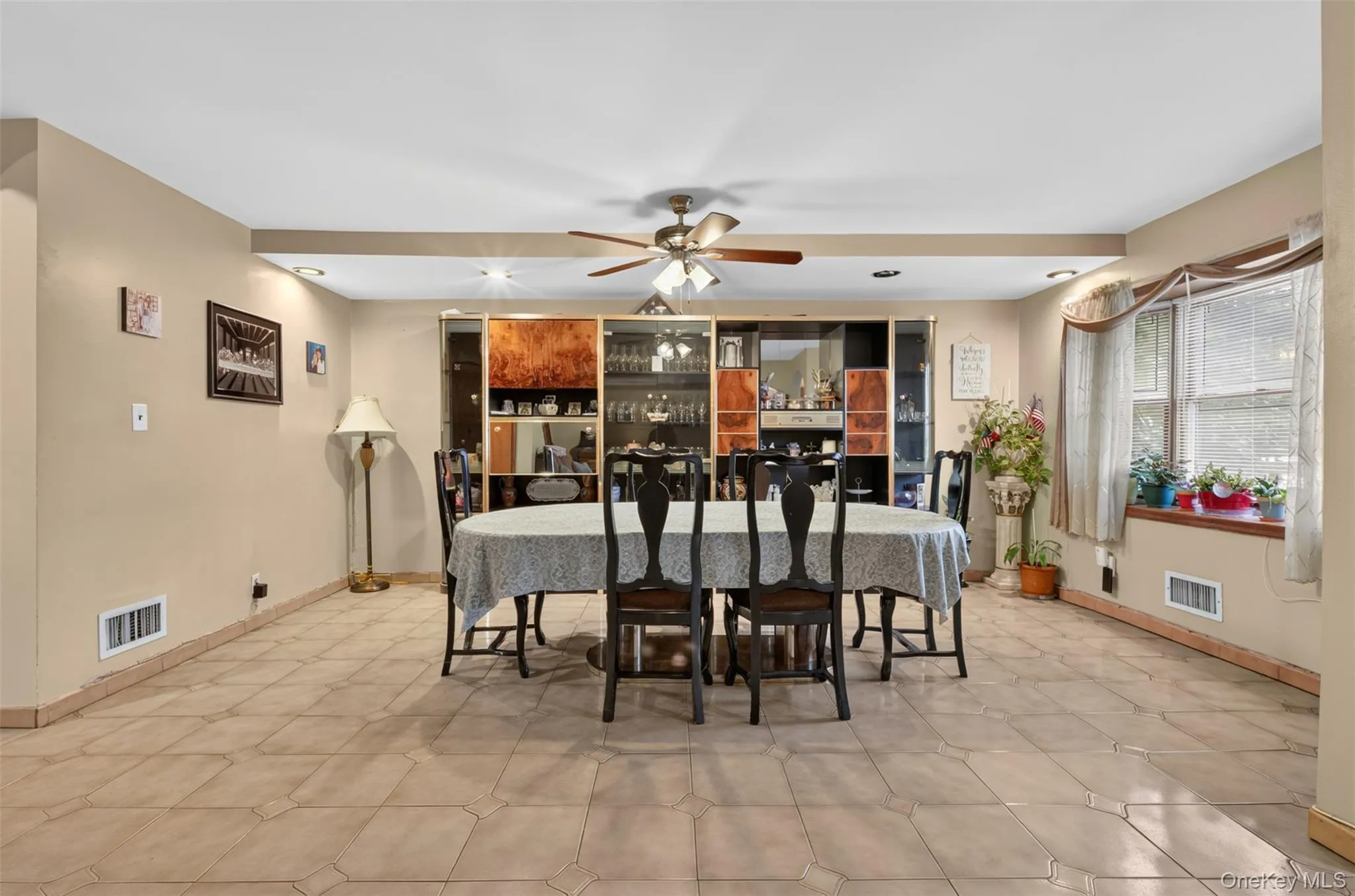 138-61 63rd Avenue, New York, NY, 7 Bedrooms Bedrooms, 10 Rooms Rooms,4 BathroomsBathrooms,Residential,For Rent,63rd,0,1030257 138-61 63rd Avenue, New York, NY, 7 Bedrooms Bedrooms, 10 Rooms Rooms,4 BathroomsBathrooms,Residential,For Rent,63rd,0,1030257