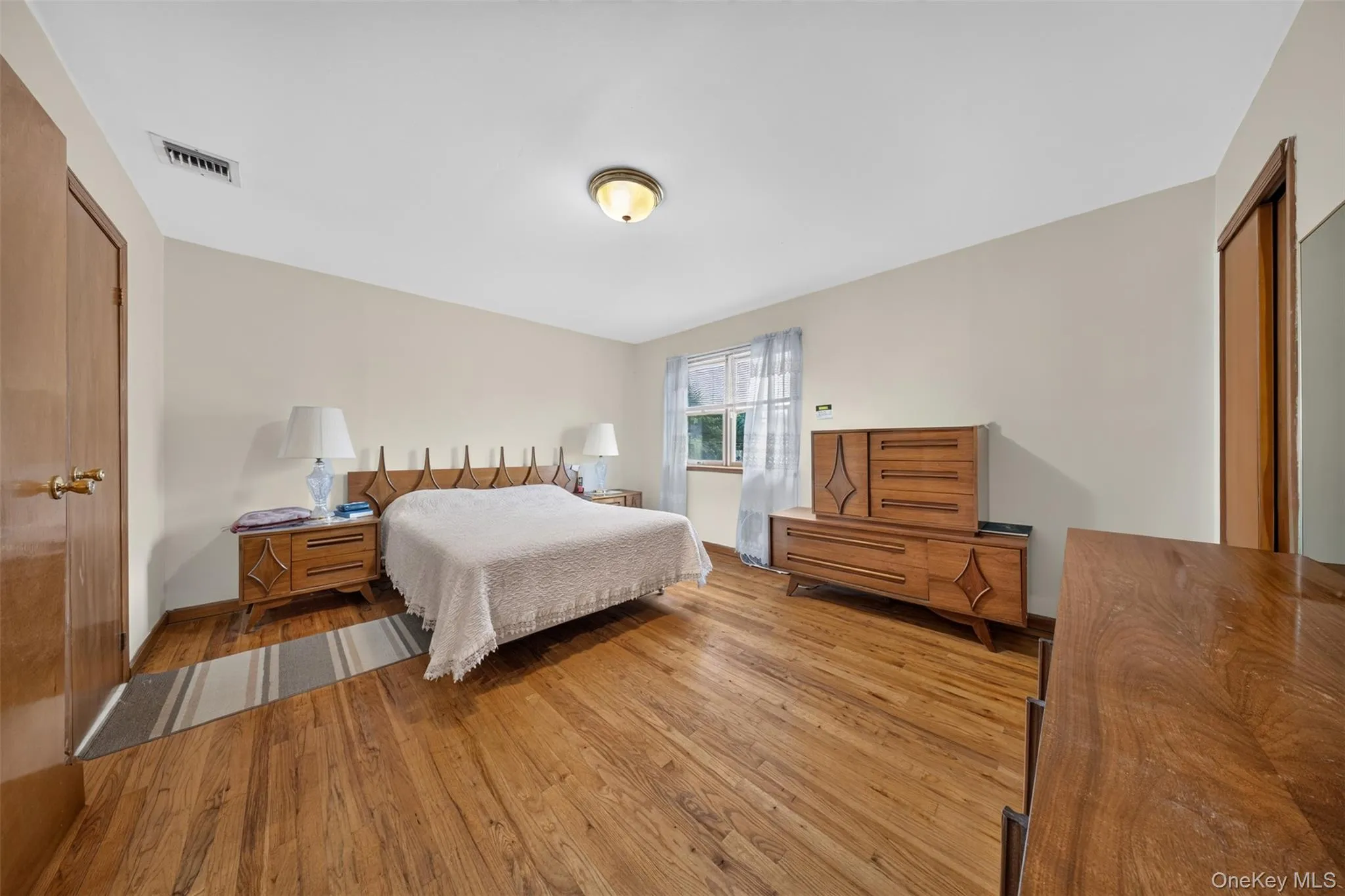 138-61 63rd Avenue, New York, NY, 7 Bedrooms Bedrooms, 10 Rooms Rooms,4 BathroomsBathrooms,Residential,For Rent,63rd,0,1030257 138-61 63rd Avenue, New York, NY, 7 Bedrooms Bedrooms, 10 Rooms Rooms,4 BathroomsBathrooms,Residential,For Rent,63rd,0,1030257