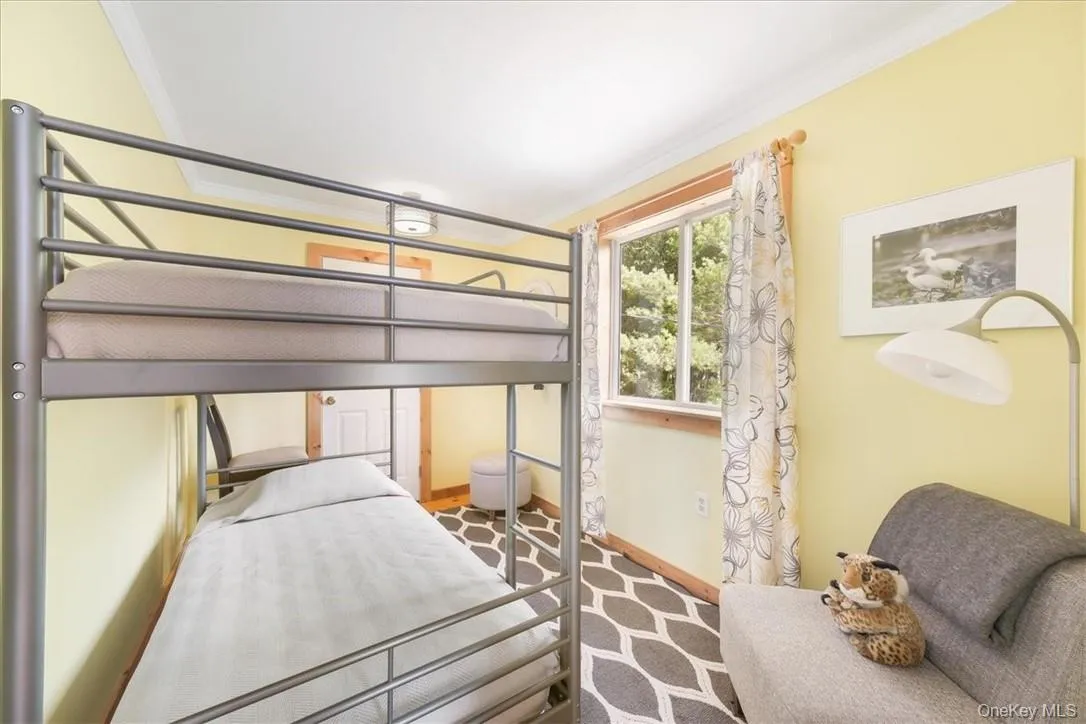 2nd Bedroom with double window. Enjoy mountain air and Breezes. 2nd Bedroom with double window. Enjoy mountain air and Breezes.