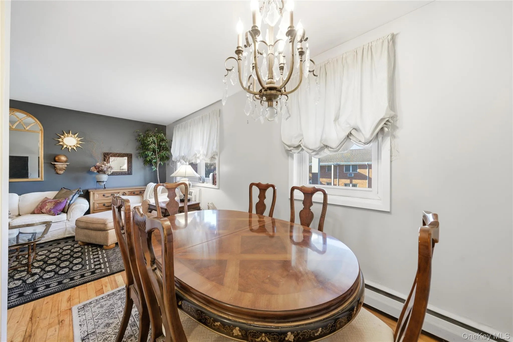 297 Merrick Road, Babylon, NY, 1 Bedroom Bedrooms, 4 Rooms Rooms,1 BathroomBathrooms,Residential,For Rent,Merrick,0,1030264 297 Merrick Road, Babylon, NY, 1 Bedroom Bedrooms, 4 Rooms Rooms,1 BathroomBathrooms,Residential,For Rent,Merrick,0,1030264