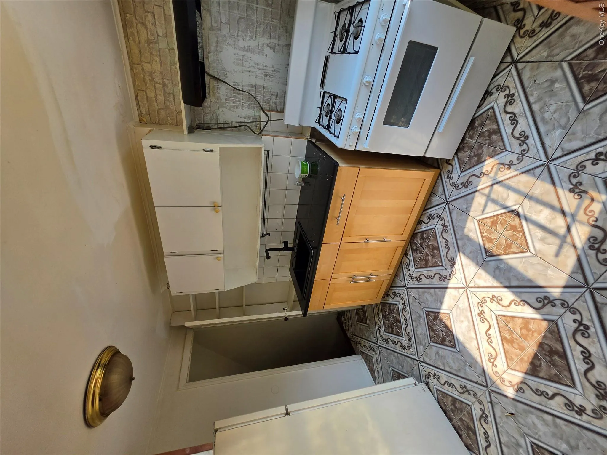 23-16 97 Street, New York, NY, 3 Bedrooms Bedrooms, 8 Rooms Rooms,2 BathroomsBathrooms,Residential Lease,For Rent,97 Street,0,1030266 23-16 97 Street, New York, NY, 3 Bedrooms Bedrooms, 8 Rooms Rooms,2 BathroomsBathrooms,Residential Lease,For Rent,97 Street,0,1030266
