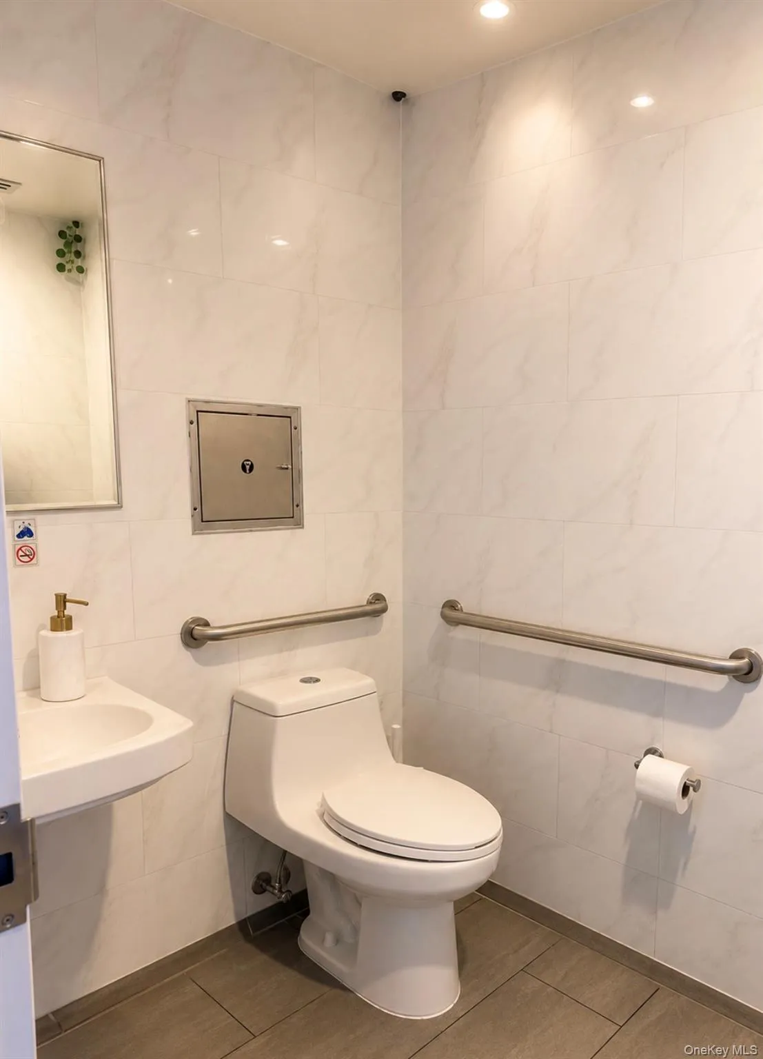 1011 49th Avenue, New York, NY, ,Commercial Lease,For Rent,49th,0,1030268 1011 49th Avenue, New York, NY, ,Commercial Lease,For Rent,49th,0,1030268