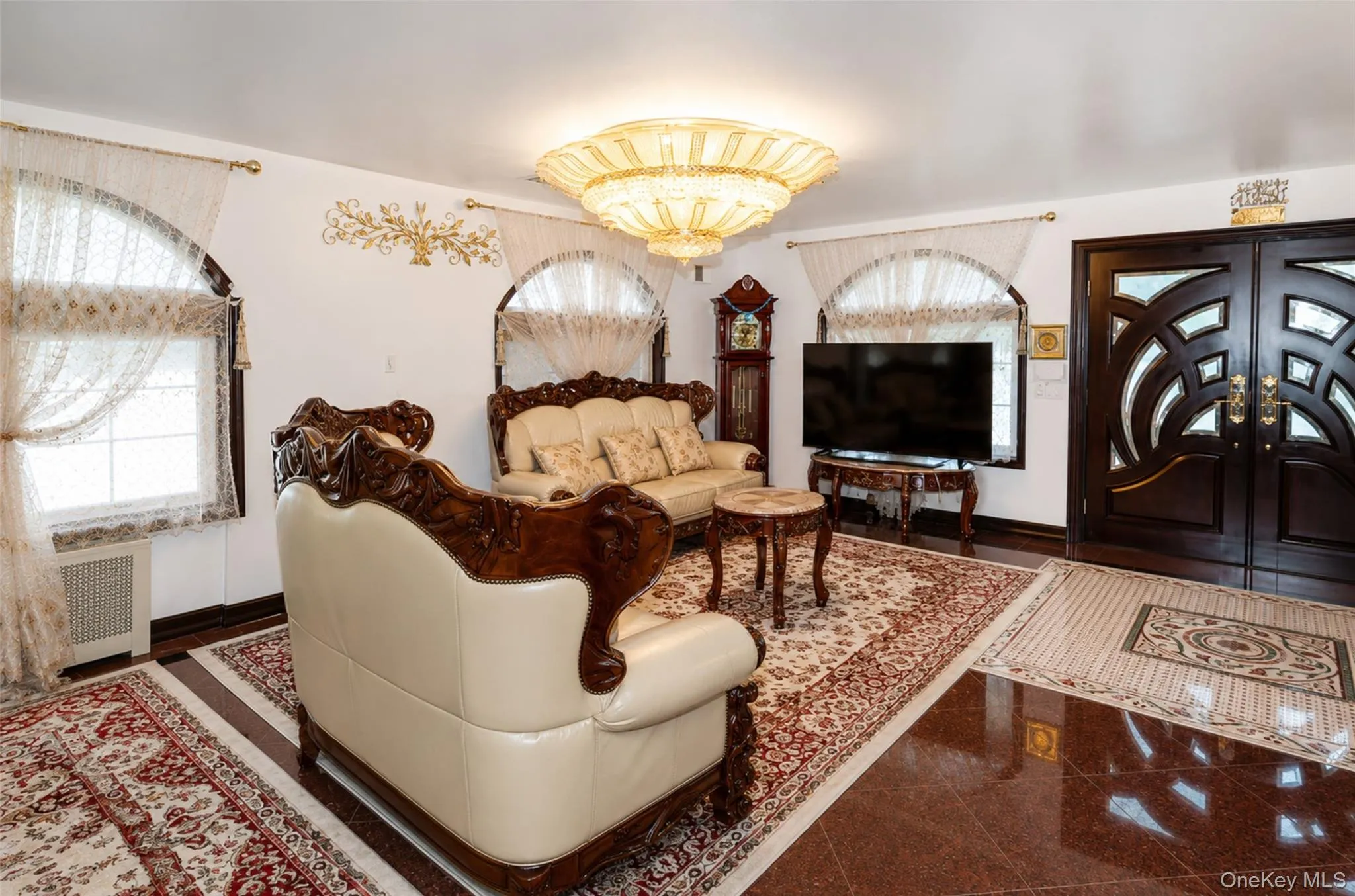 265-04 79th Avenue, New York, NY, 3 Bedrooms Bedrooms, 6 Rooms Rooms,4 BathroomsBathrooms,Residential,For Rent,79th,0,1030270 265-04 79th Avenue, New York, NY, 3 Bedrooms Bedrooms, 6 Rooms Rooms,4 BathroomsBathrooms,Residential,For Rent,79th,0,1030270
