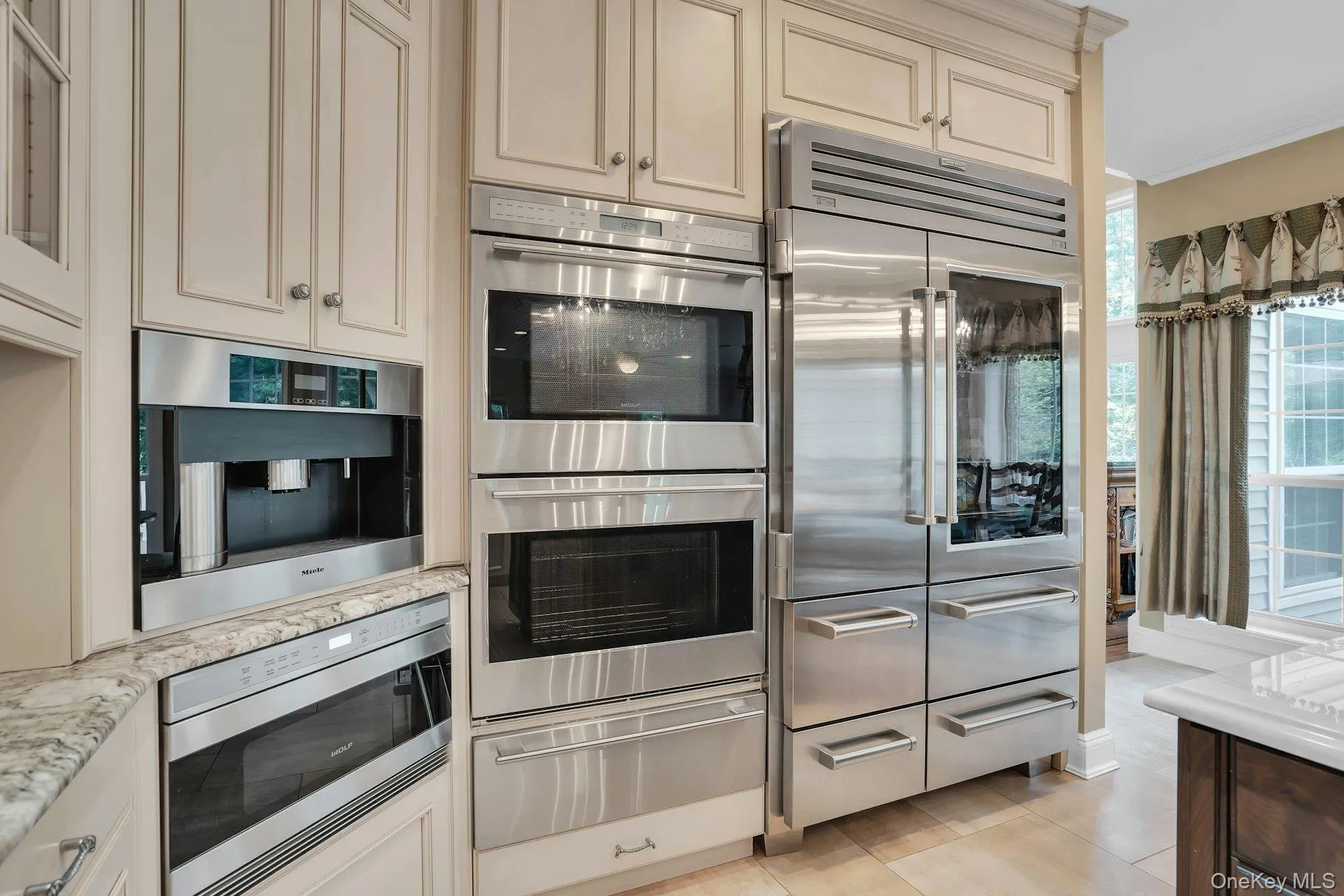 7 Dorm Court, Brookhaven, NY, 5 Bedrooms Bedrooms, 10 Rooms Rooms,2 BathroomsBathrooms,Residential,For Rent,Dorm,0,1030274 7 Dorm Court, Brookhaven, NY, 5 Bedrooms Bedrooms, 10 Rooms Rooms,2 BathroomsBathrooms,Residential,For Rent,Dorm,0,1030274