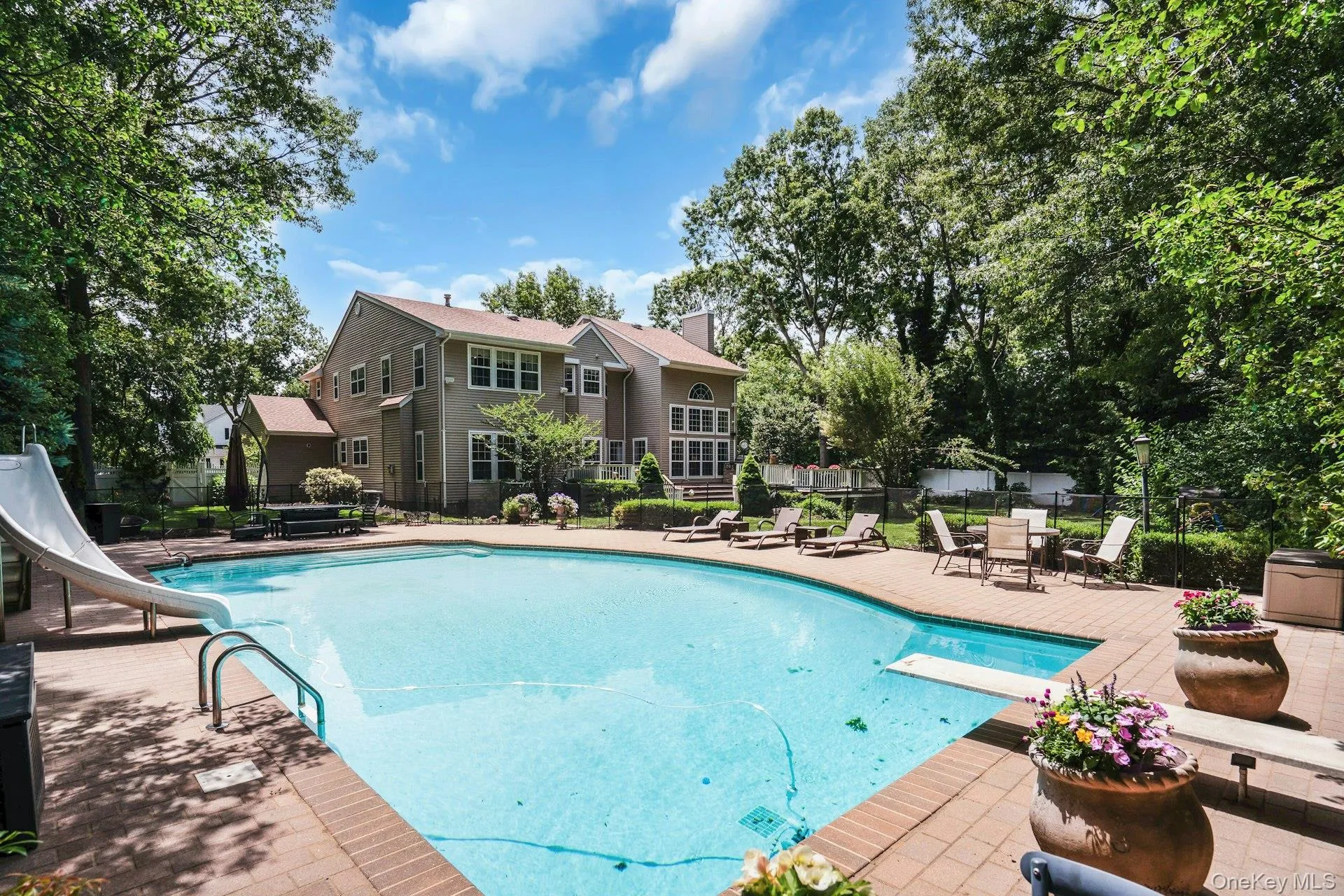 7 Dorm Court, Brookhaven, NY, 5 Bedrooms Bedrooms, 10 Rooms Rooms,2 BathroomsBathrooms,Residential,For Rent,Dorm,0,1030274 7 Dorm Court, Brookhaven, NY, 5 Bedrooms Bedrooms, 10 Rooms Rooms,2 BathroomsBathrooms,Residential,For Rent,Dorm,0,1030274