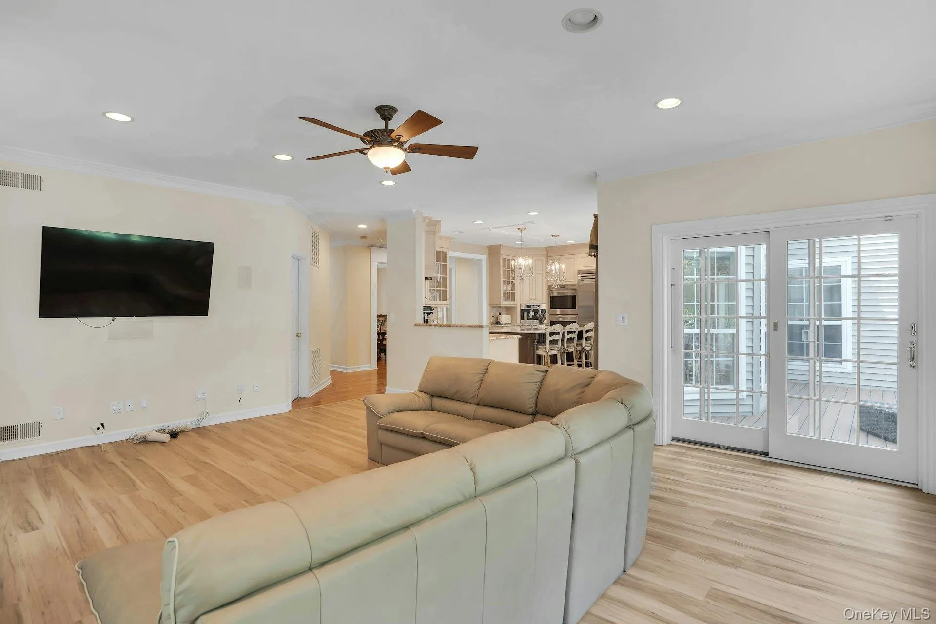 7 Dorm Court, Brookhaven, NY, 5 Bedrooms Bedrooms, 10 Rooms Rooms,2 BathroomsBathrooms,Residential,For Rent,Dorm,0,1030274 7 Dorm Court, Brookhaven, NY, 5 Bedrooms Bedrooms, 10 Rooms Rooms,2 BathroomsBathrooms,Residential,For Rent,Dorm,0,1030274