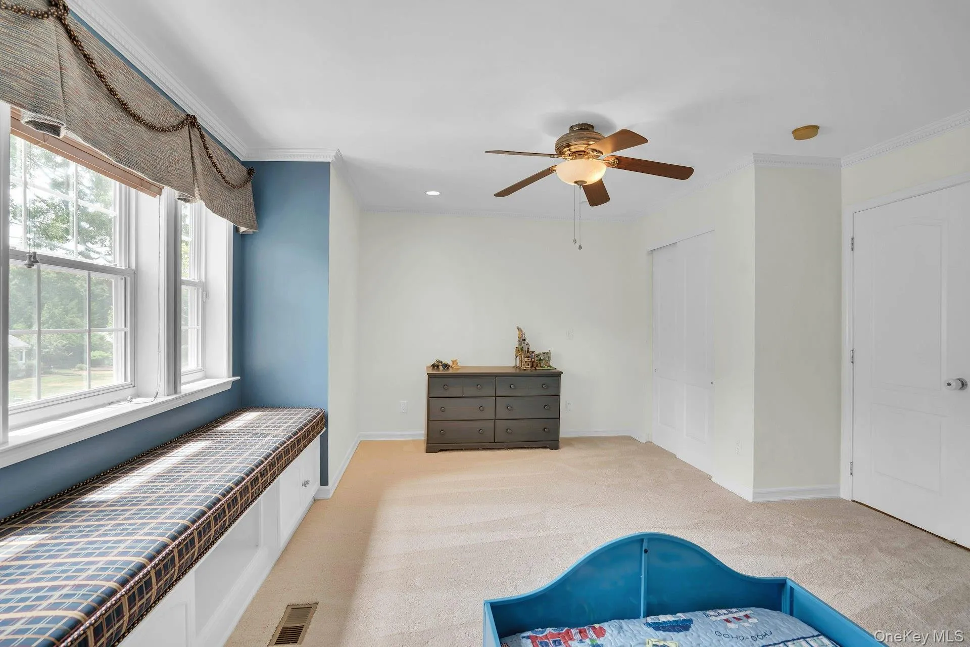 7 Dorm Court, Brookhaven, NY, 5 Bedrooms Bedrooms, 10 Rooms Rooms,2 BathroomsBathrooms,Residential,For Rent,Dorm,0,1030274 7 Dorm Court, Brookhaven, NY, 5 Bedrooms Bedrooms, 10 Rooms Rooms,2 BathroomsBathrooms,Residential,For Rent,Dorm,0,1030274