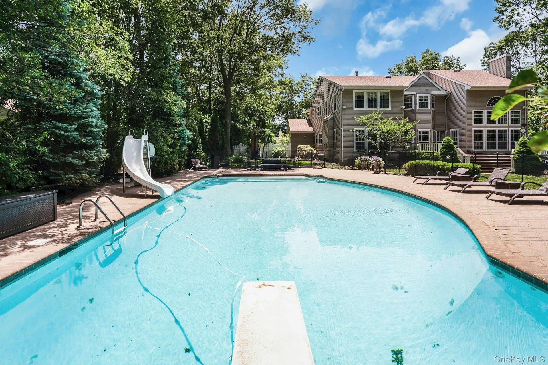 7 Dorm Court, Brookhaven, NY, 5 Bedrooms Bedrooms, 10 Rooms Rooms,2 BathroomsBathrooms,Residential,For Rent,Dorm,0,1030274 7 Dorm Court, Brookhaven, NY, 5 Bedrooms Bedrooms, 10 Rooms Rooms,2 BathroomsBathrooms,Residential,For Rent,Dorm,0,1030274