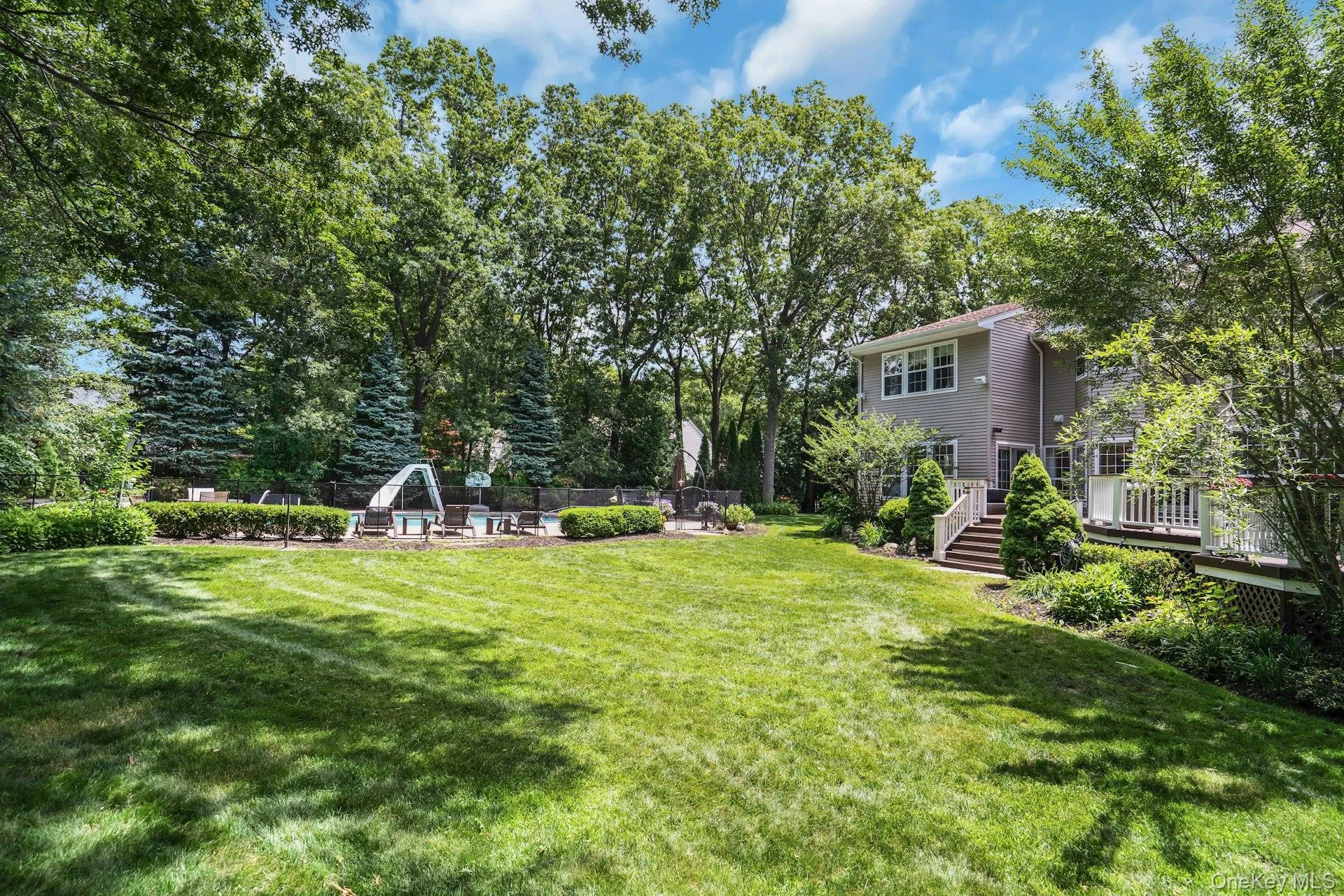 7 Dorm Court, Brookhaven, NY, 5 Bedrooms Bedrooms, 10 Rooms Rooms,2 BathroomsBathrooms,Residential,For Rent,Dorm,0,1030274 7 Dorm Court, Brookhaven, NY, 5 Bedrooms Bedrooms, 10 Rooms Rooms,2 BathroomsBathrooms,Residential,For Rent,Dorm,0,1030274